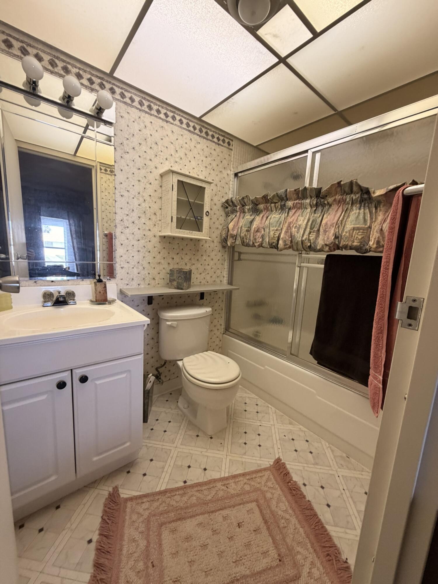 43 Valencia B Property Photo 21