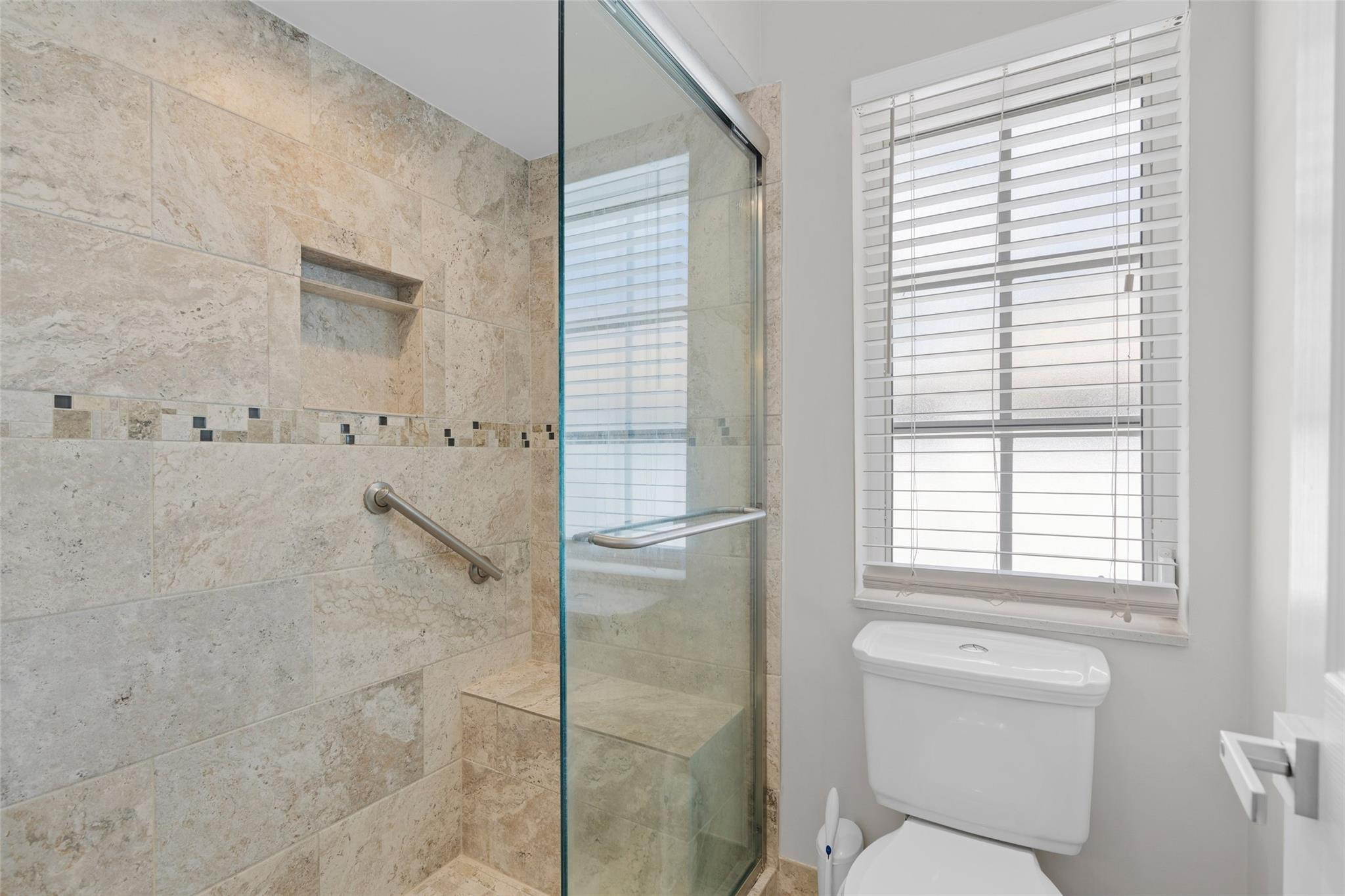 9010 Gardens Glen Circle Property Photo 40