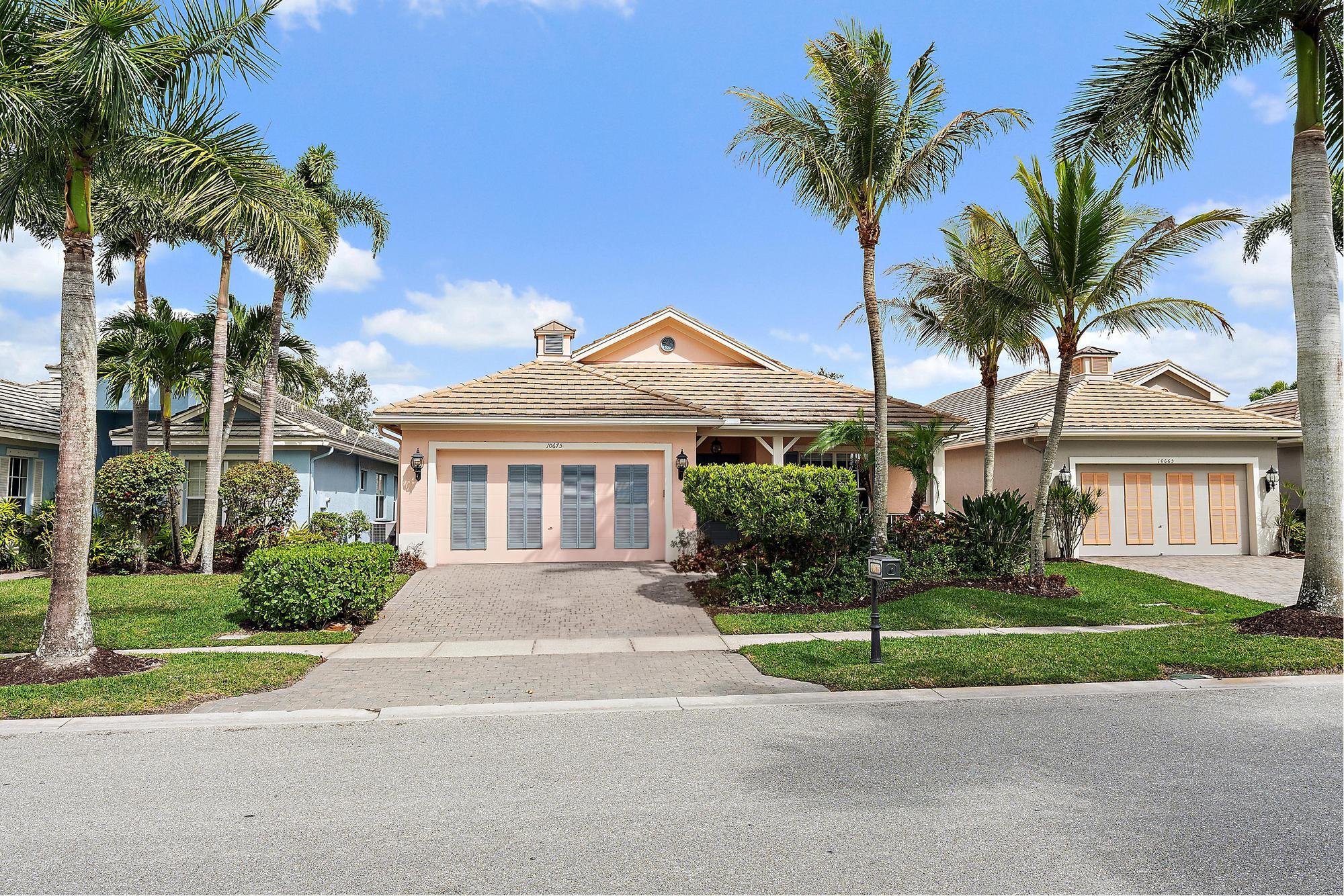10675 La Strada Property Photo 1