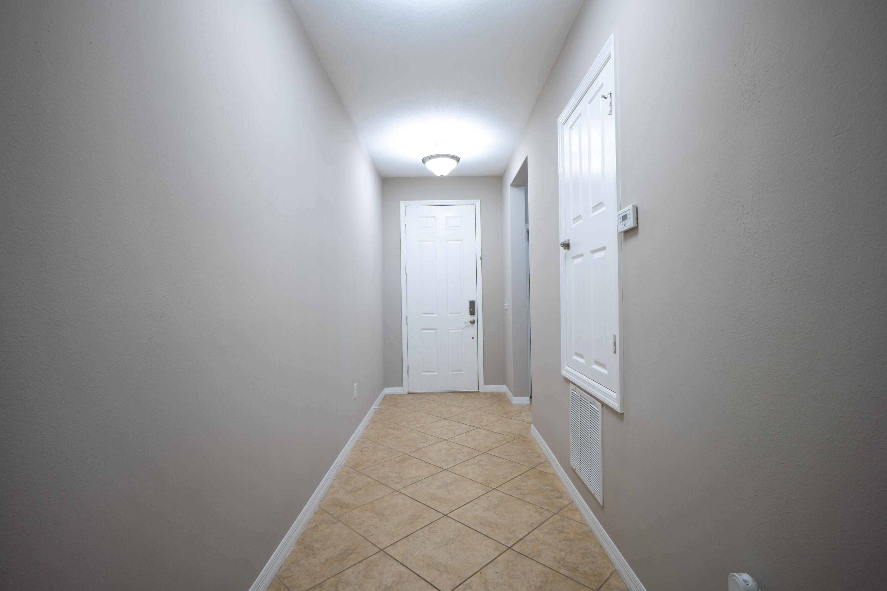 8809 Arrabida Lane Property Photo 6