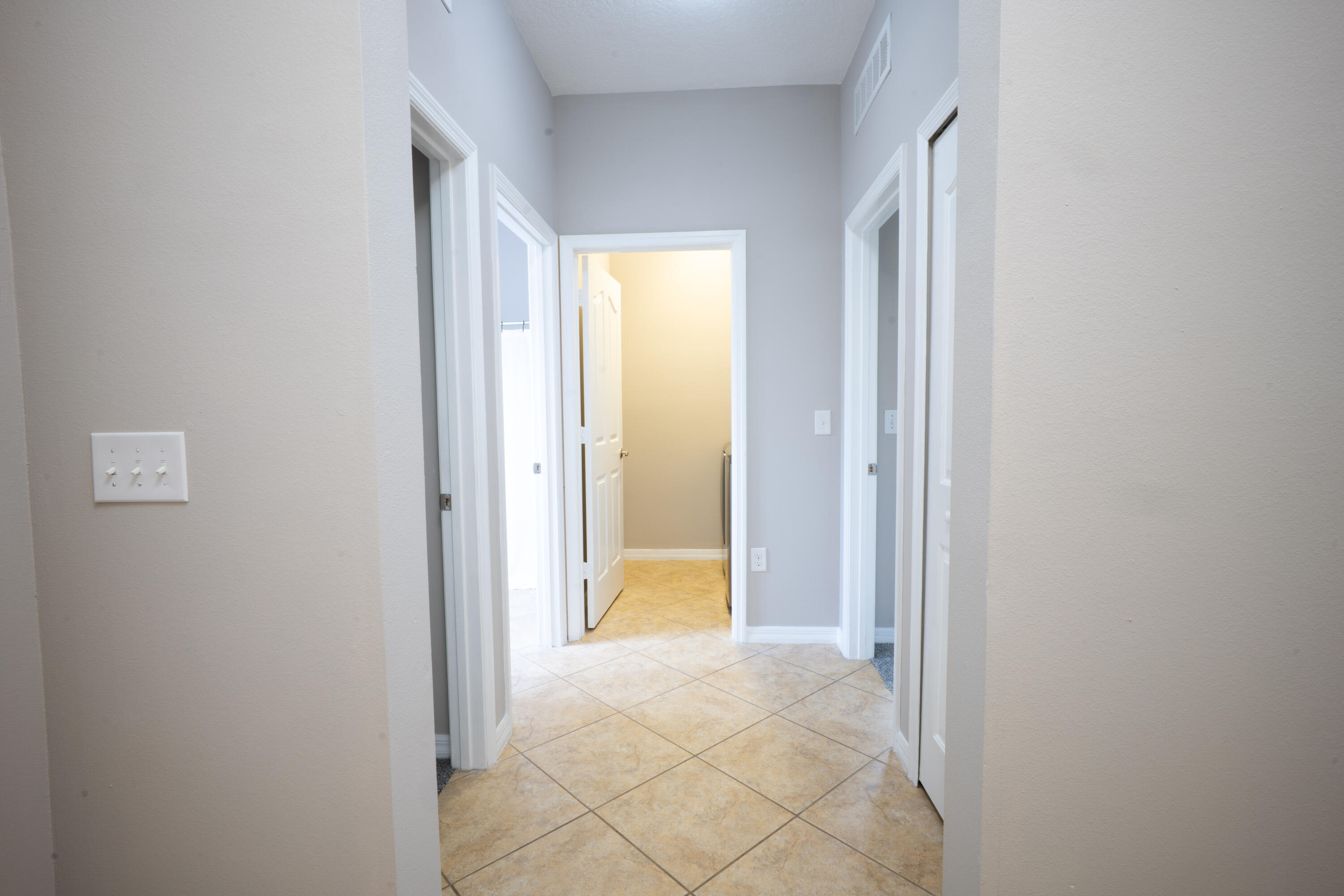 8809 Arrabida Lane Property Photo 8