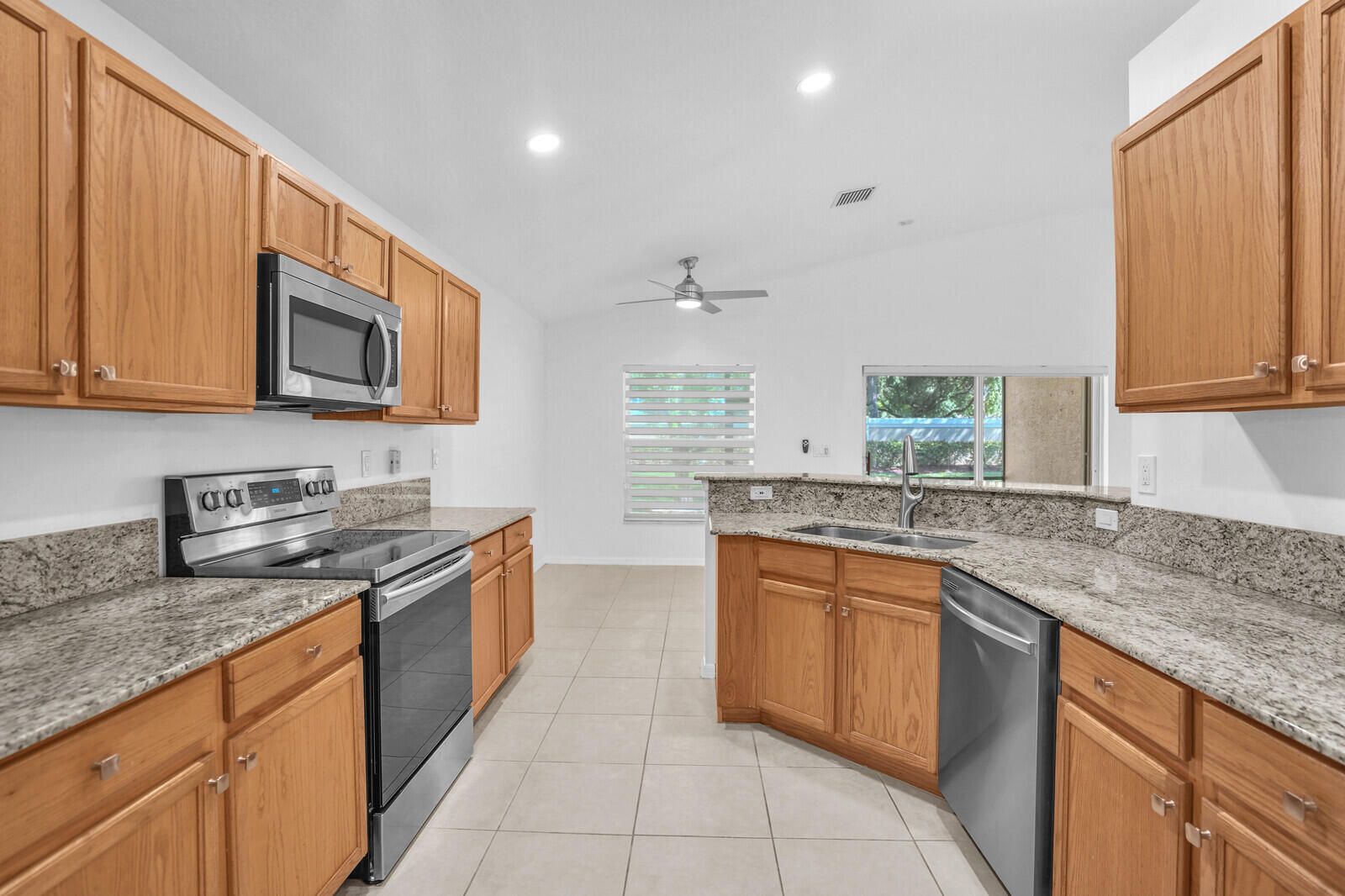 5329 Toscana Trail Property Photo 8