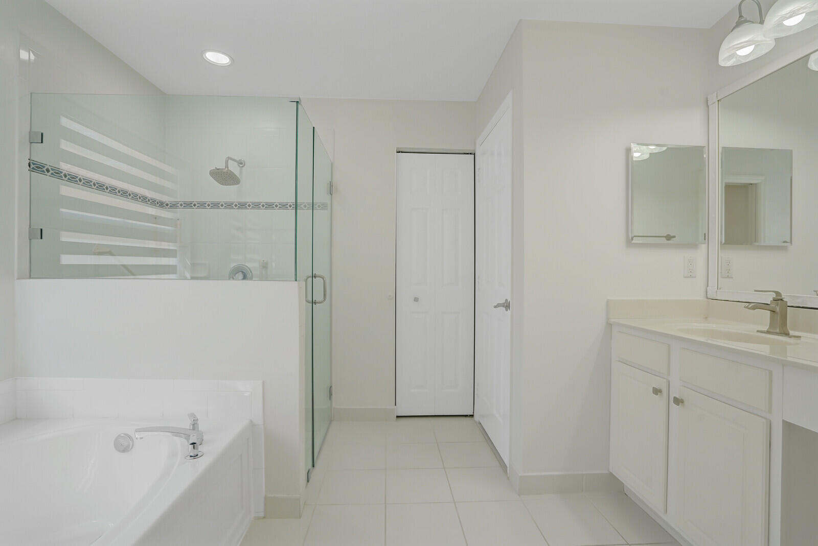 5329 Toscana Trail Property Photo 11