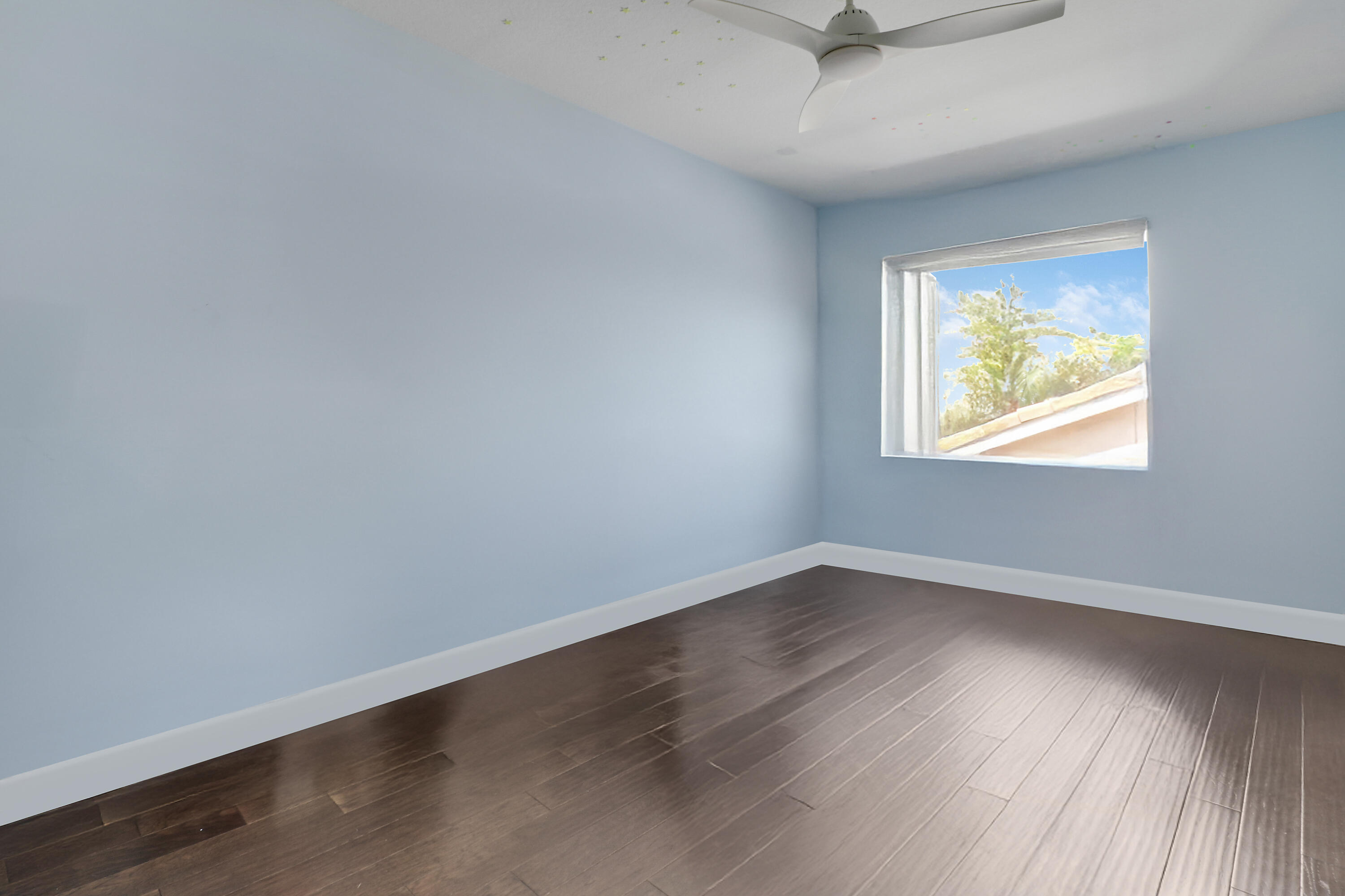 167 Rosalia Court S Property Photo 33