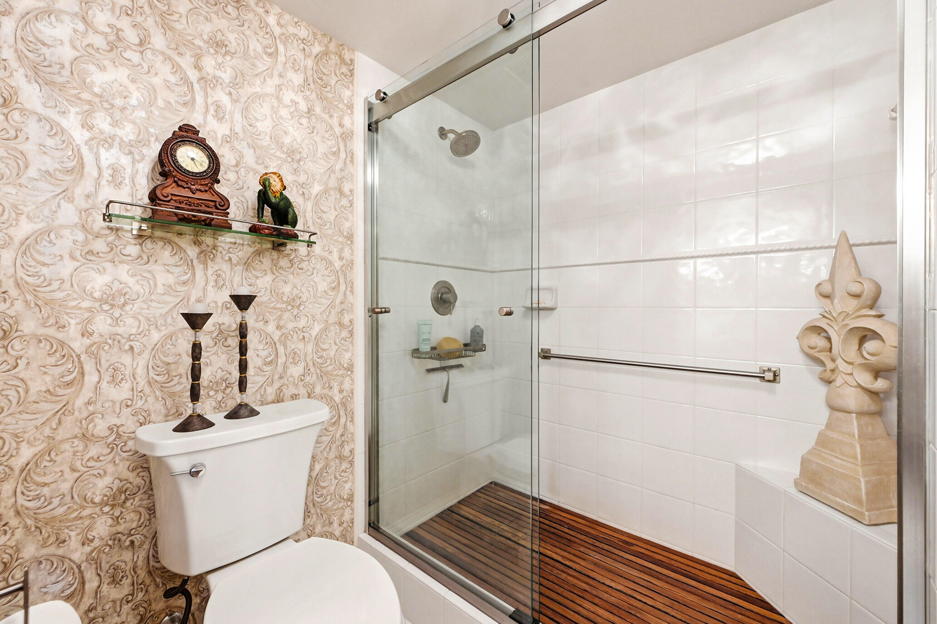 7763 Southampton Terrace 309 Property Photo 35
