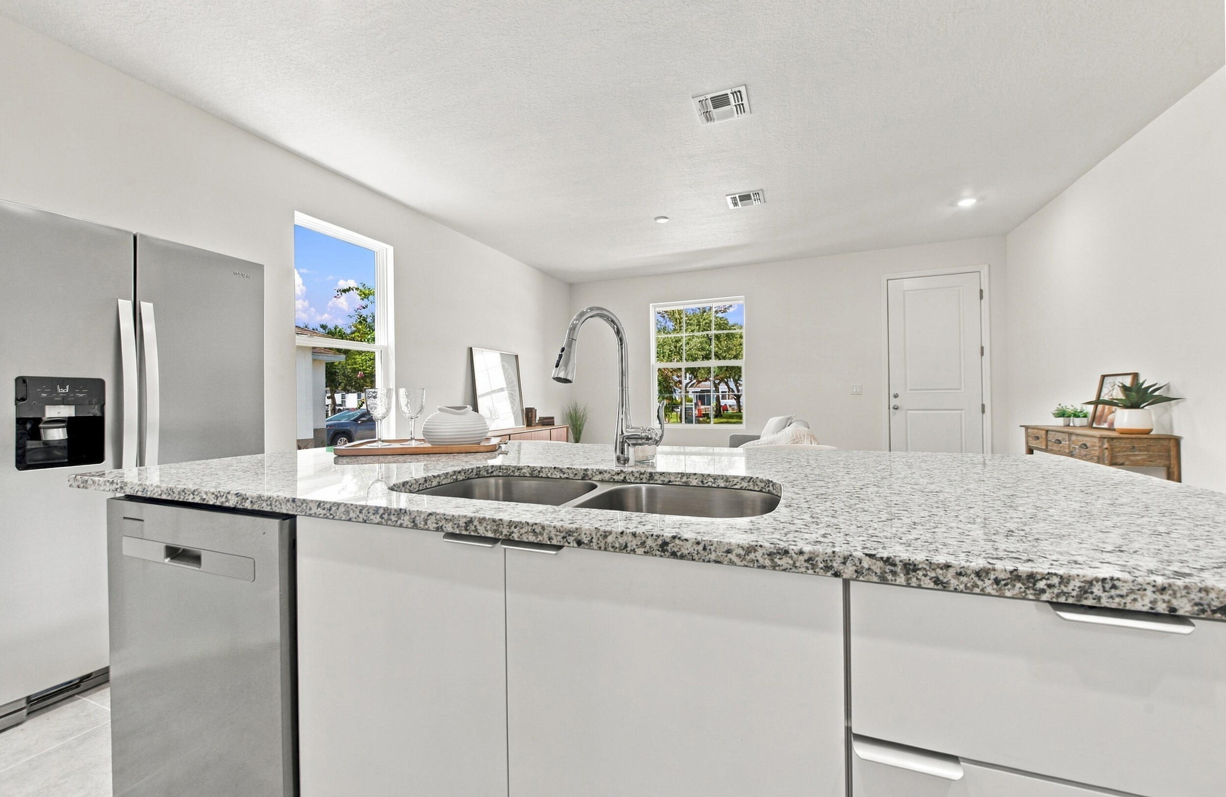 3344 N Park Drive Property Photo 13