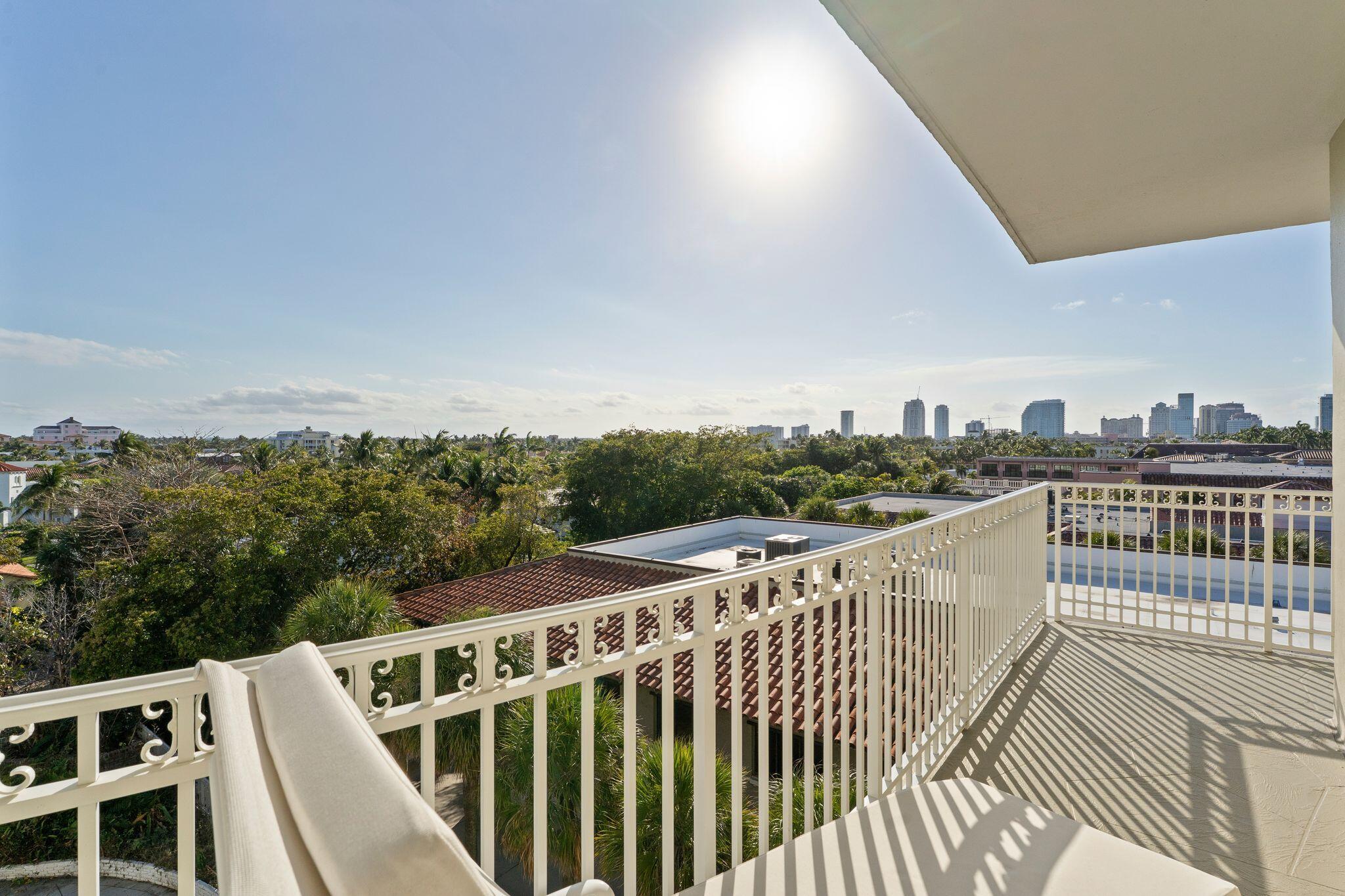 100 Royal Palm Way G5 Property Photo 31