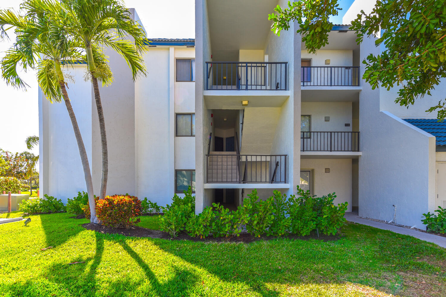 1605 S Us Highway 1 V6-106 Property Photo 23