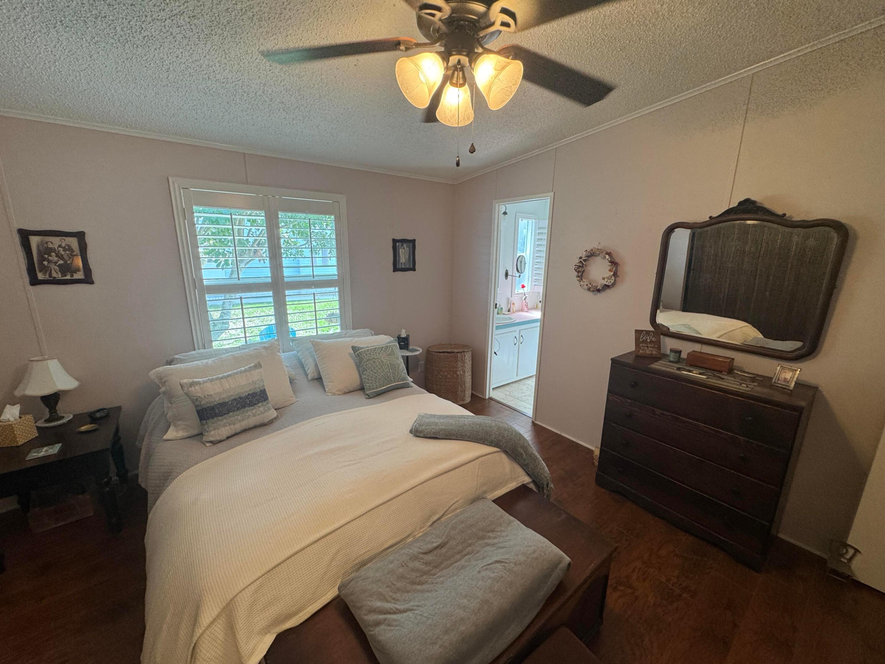 5680 Boca Chica Court Property Photo 11