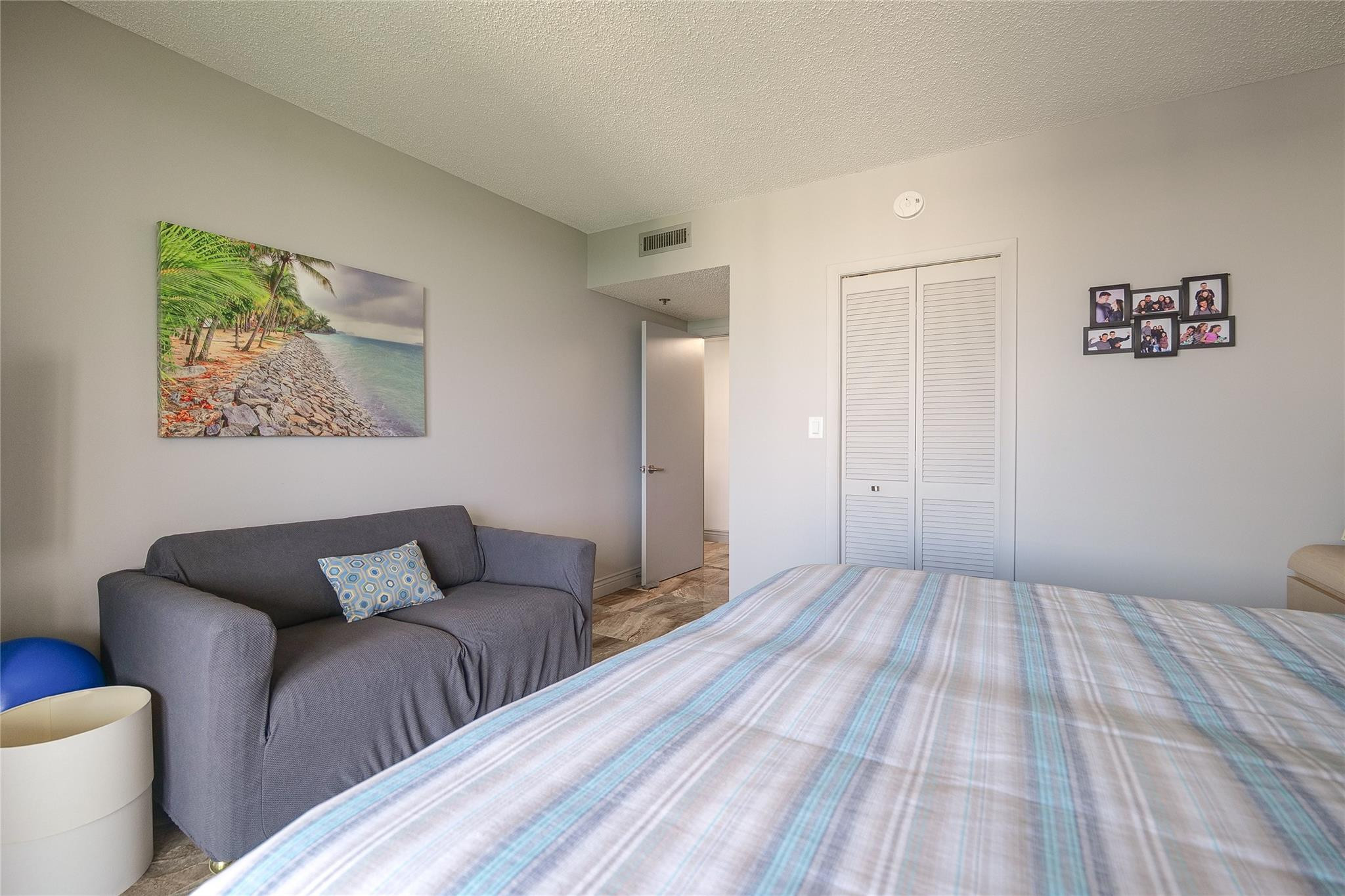 7100 Radice Court 808 Property Photo 23