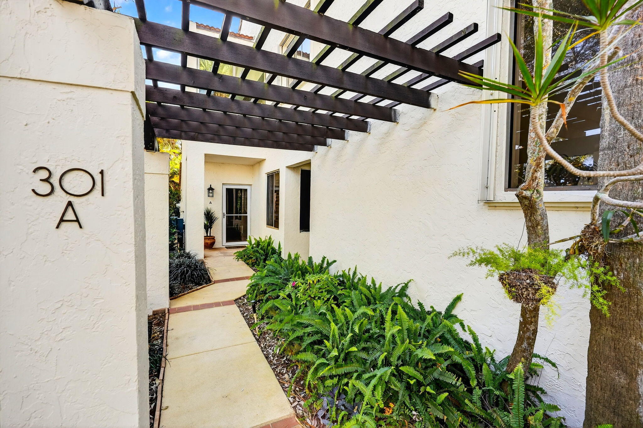 301 Sea Oats Drive A Property Photo 7