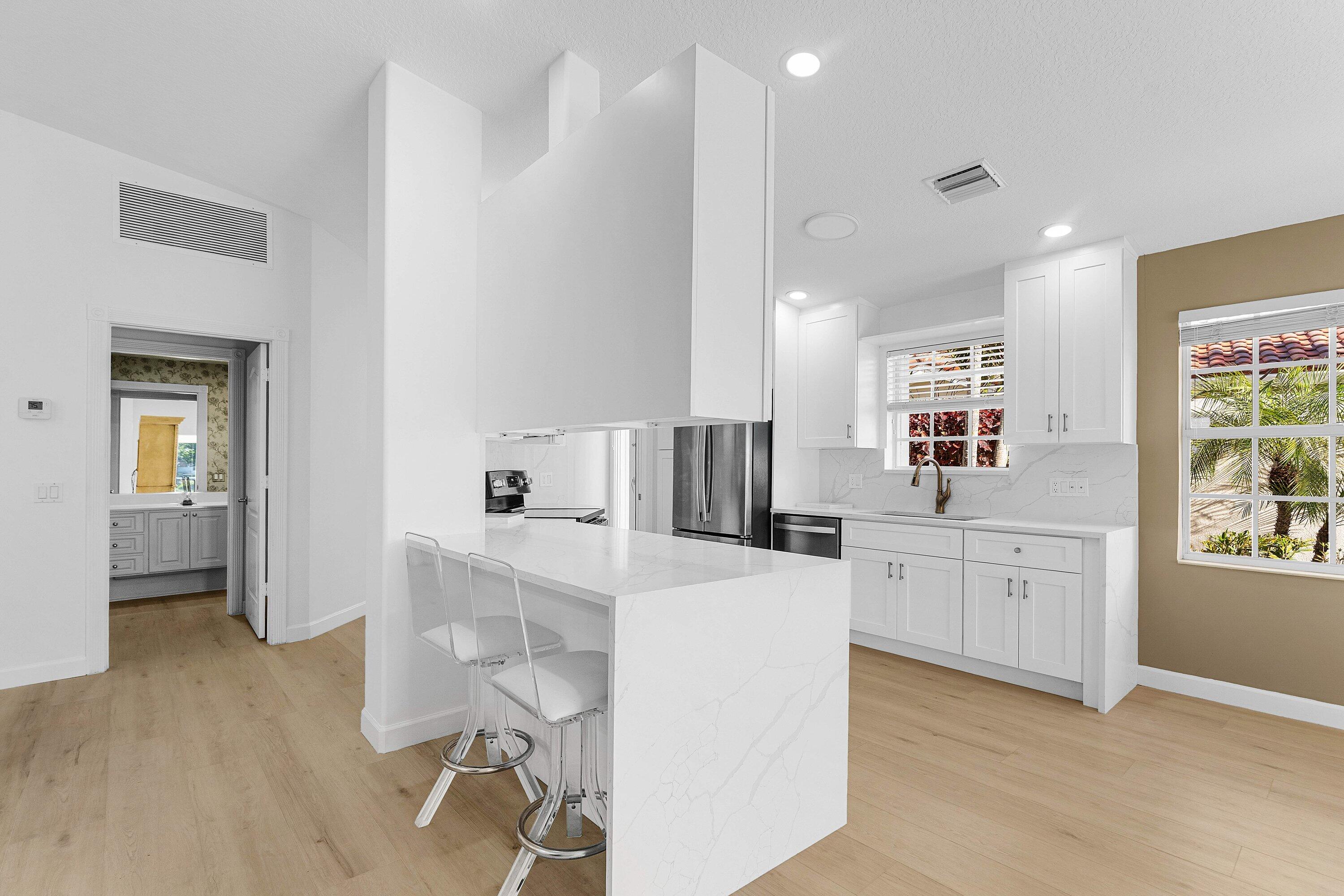 7754 Nile River Road Property Photo 5