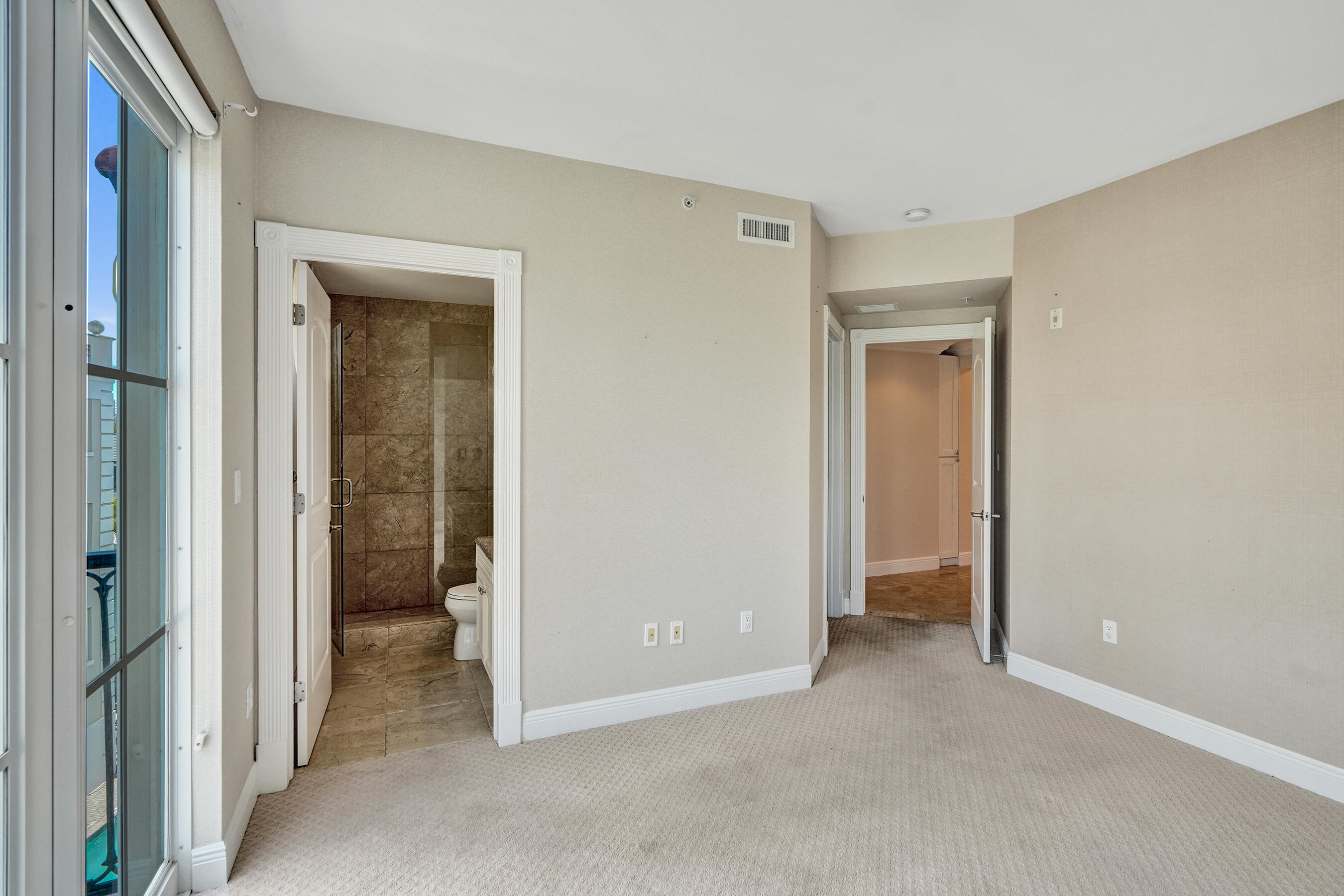 1414 Se 12th Street 3c Property Photo 55