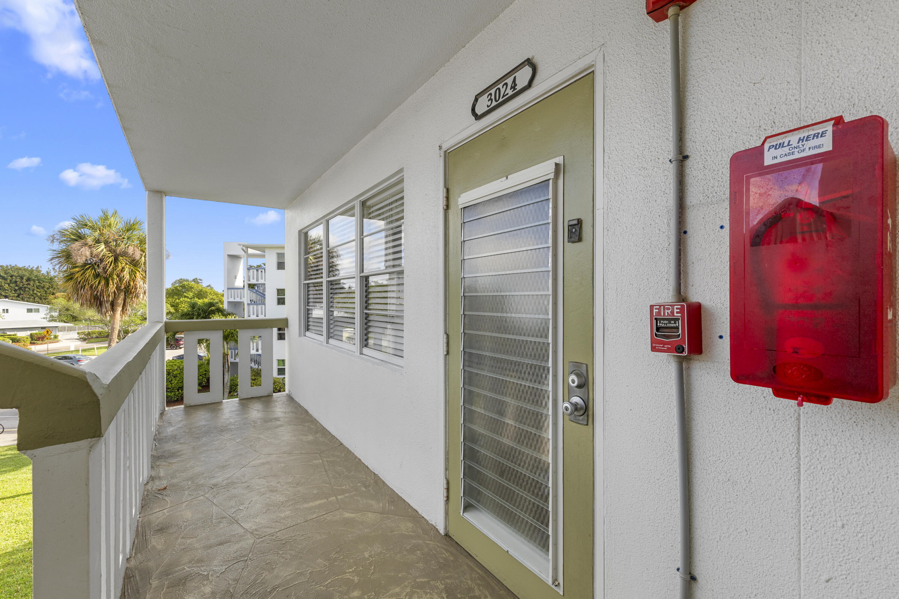 3024 Durham A Property Photo 3
