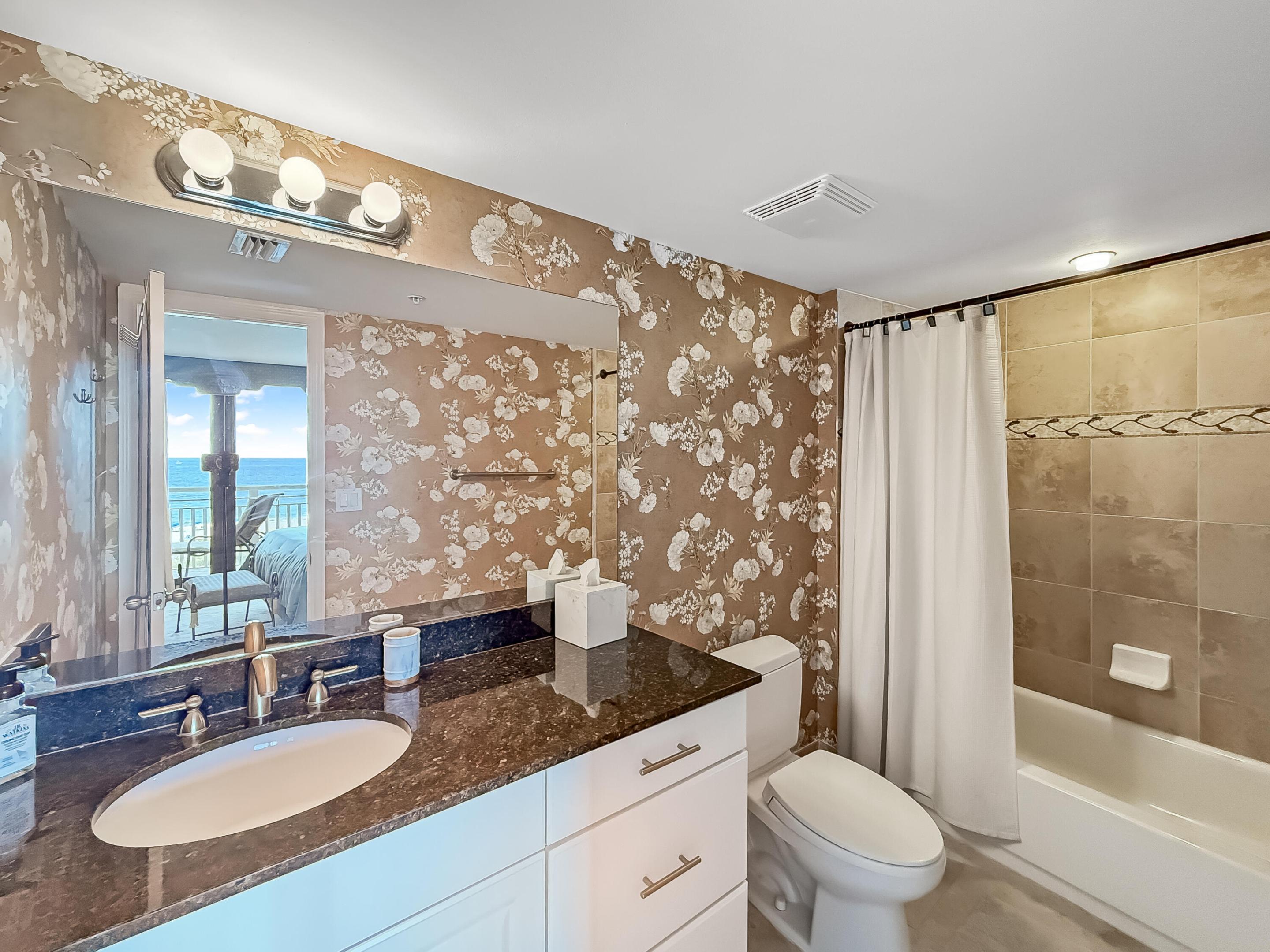 3000 N Ocean Drive 6 E Property Photo 9