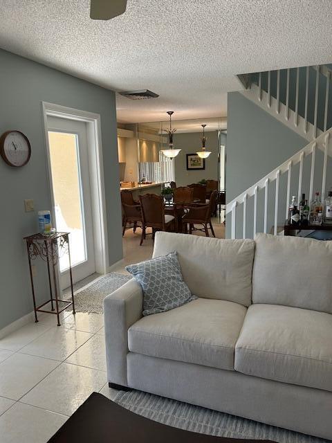 3017 30th Court Property Photo 4
