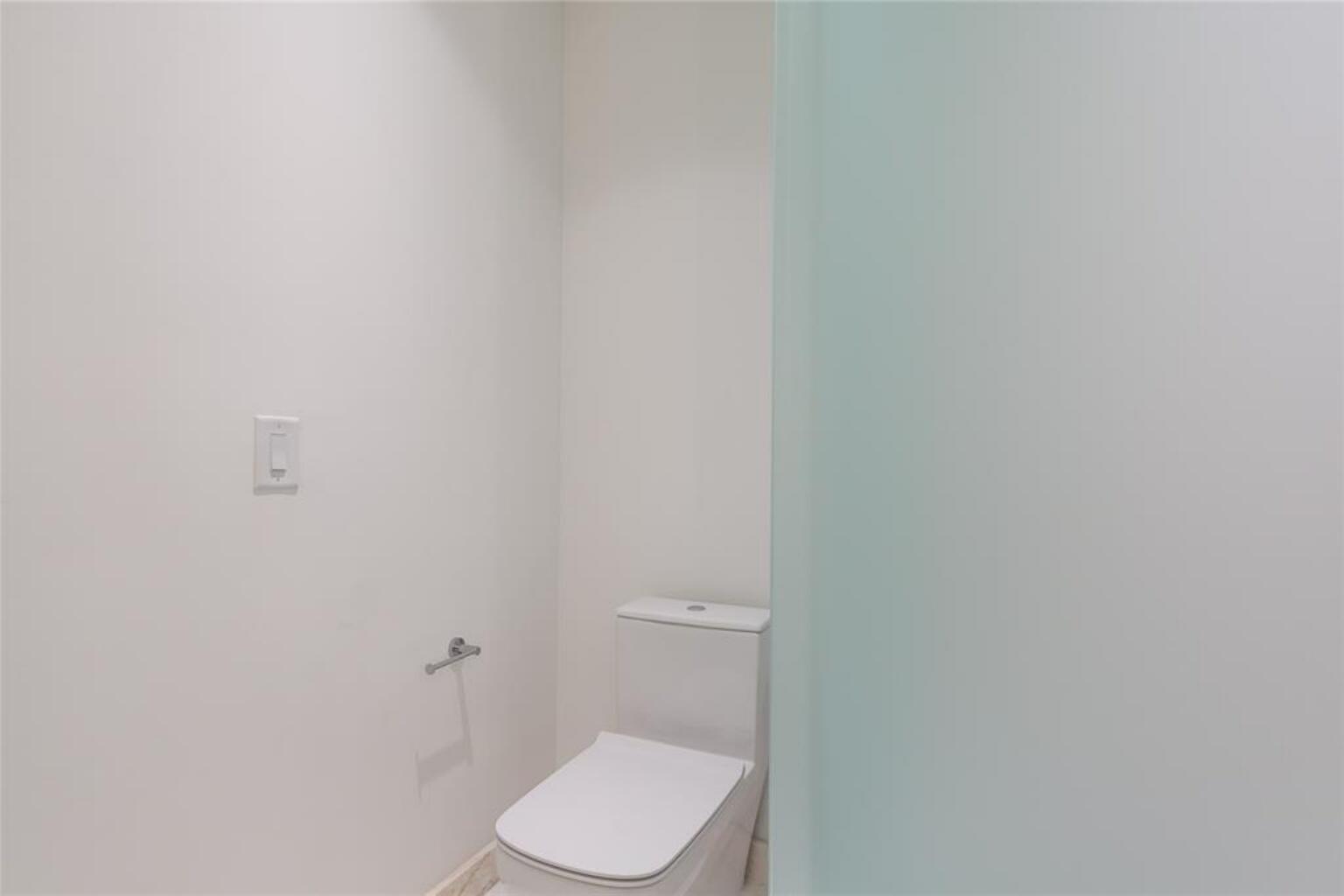 851 Ne 1st Avenue 1510 Property Photo 12