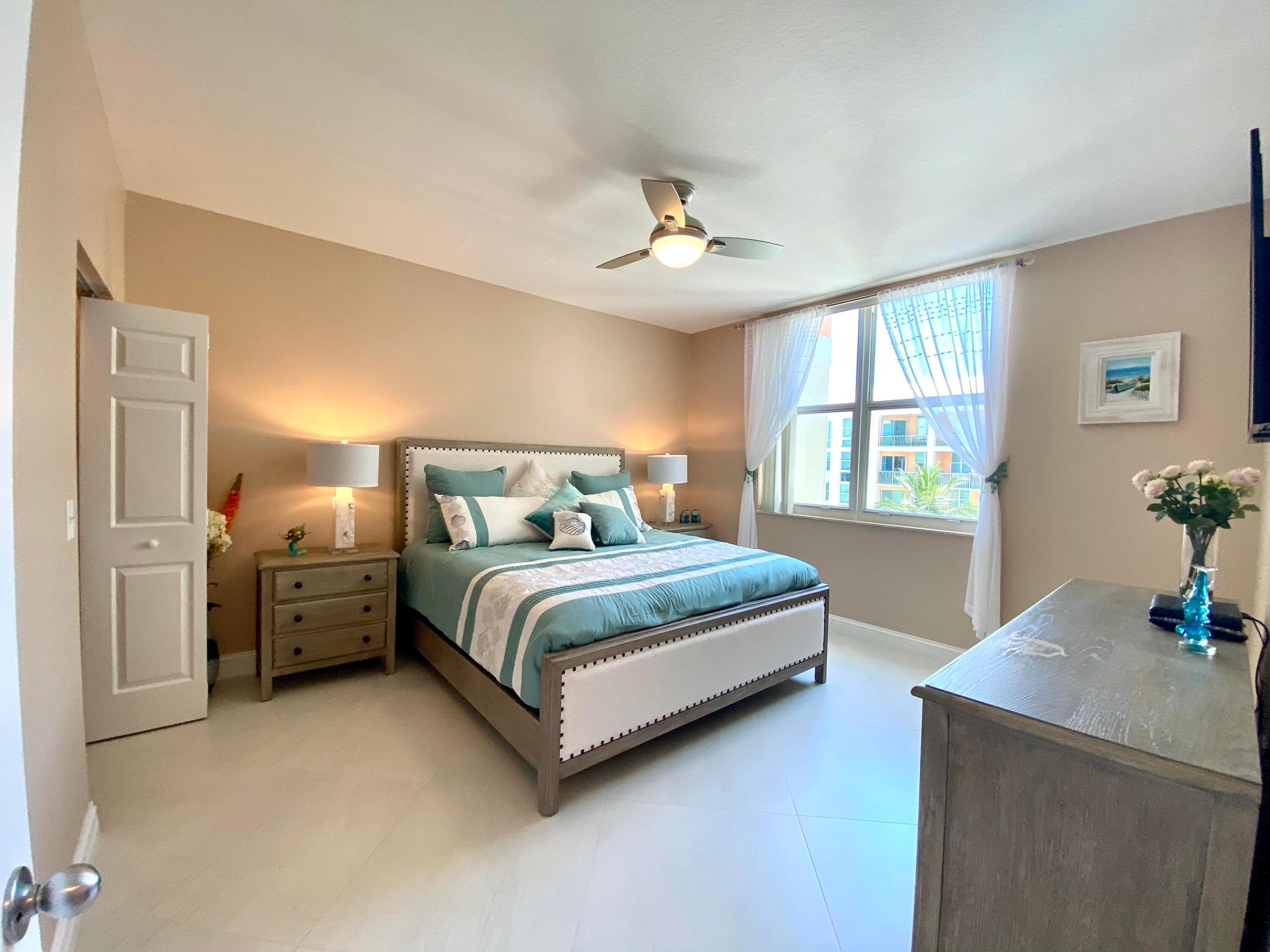 806 E Windward Way 508 Property Photo 13