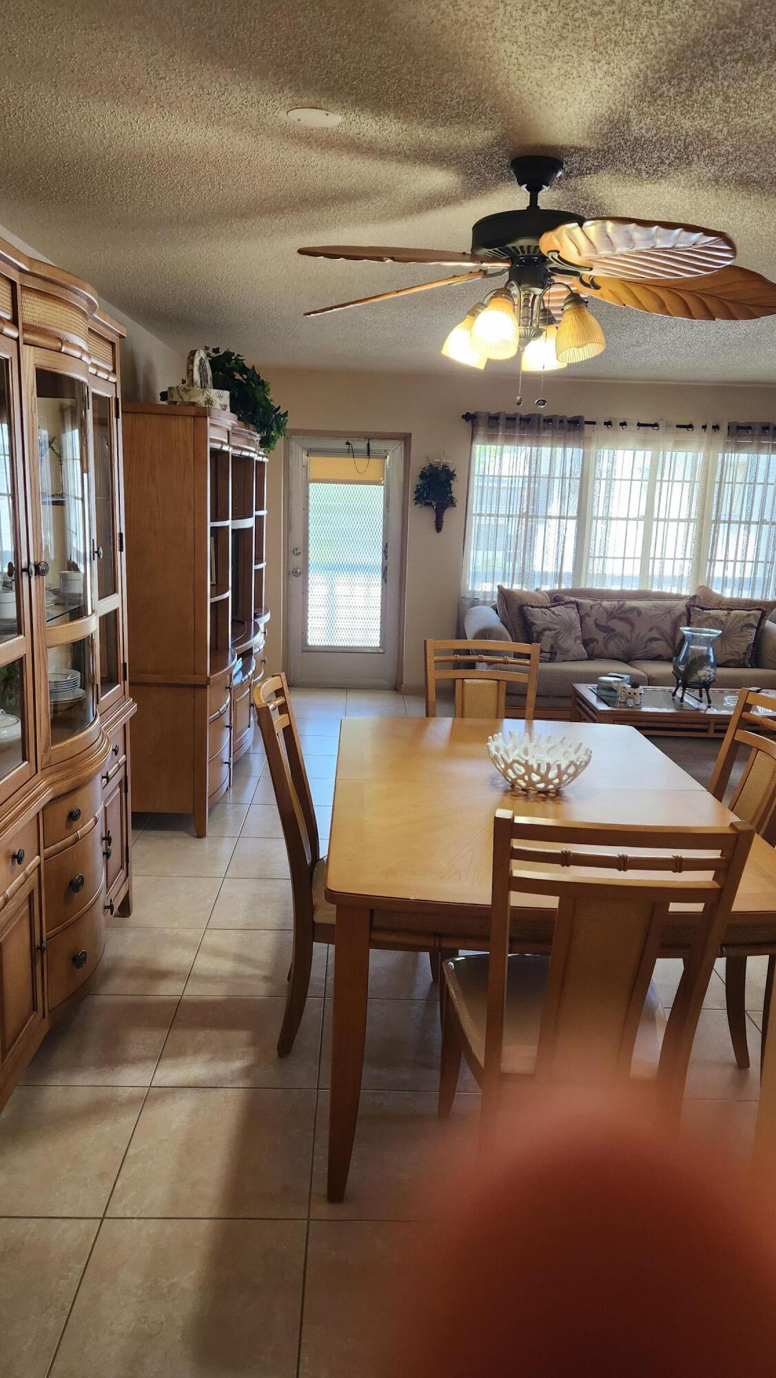 96 Andover D Property Photo 11