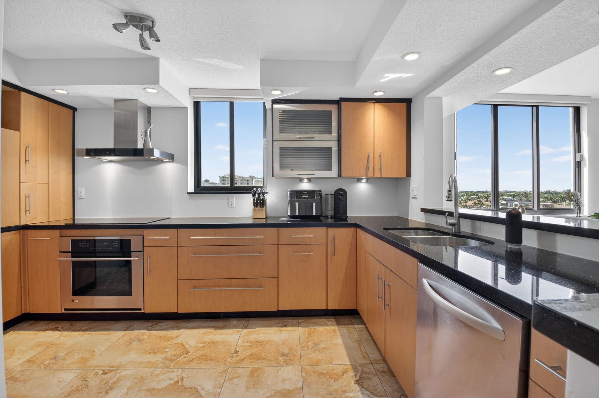 3420 S Ocean Boulevard 8z Property Photo 21