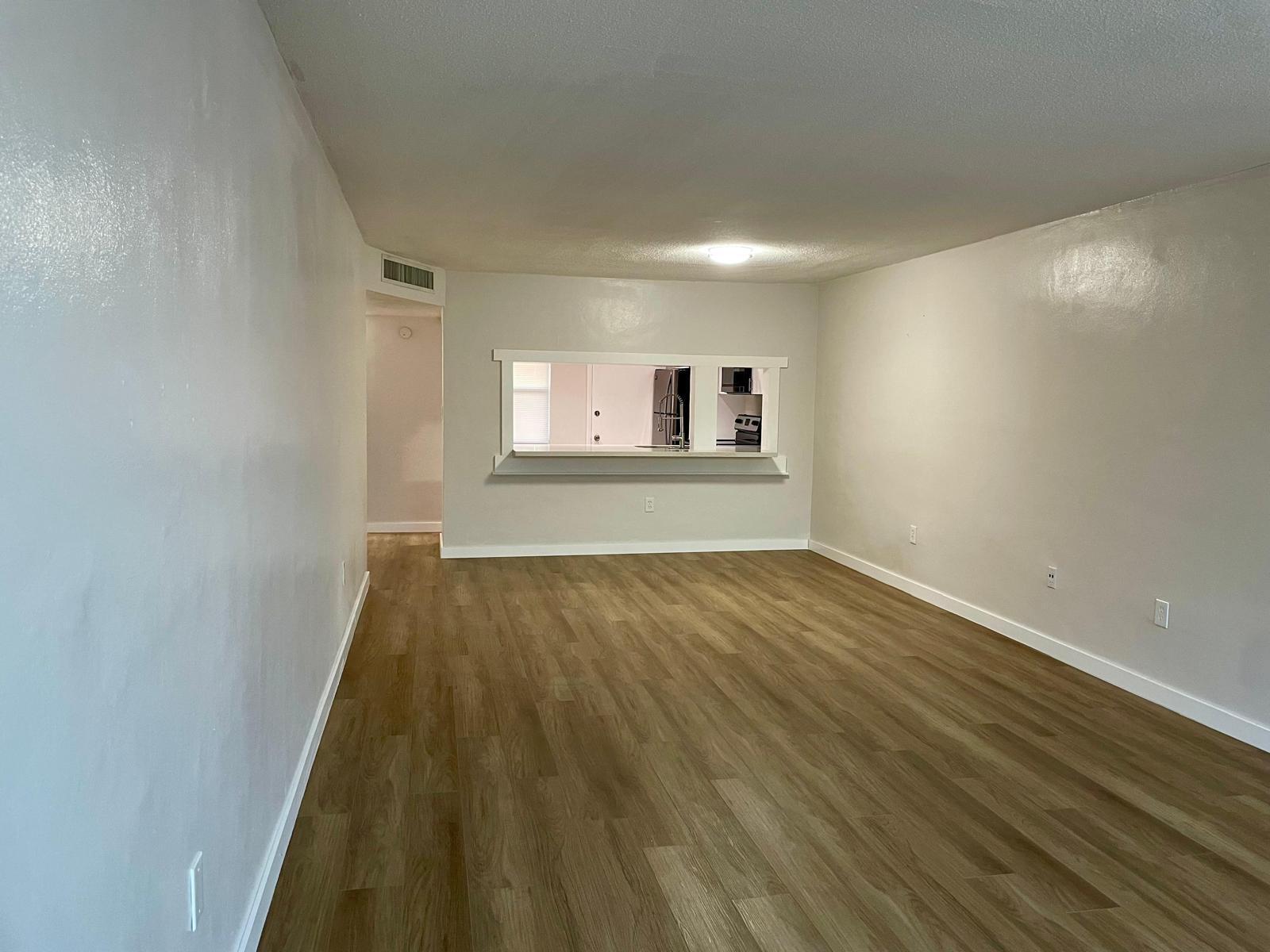 1401 Ne 191st Street Property Photo 3