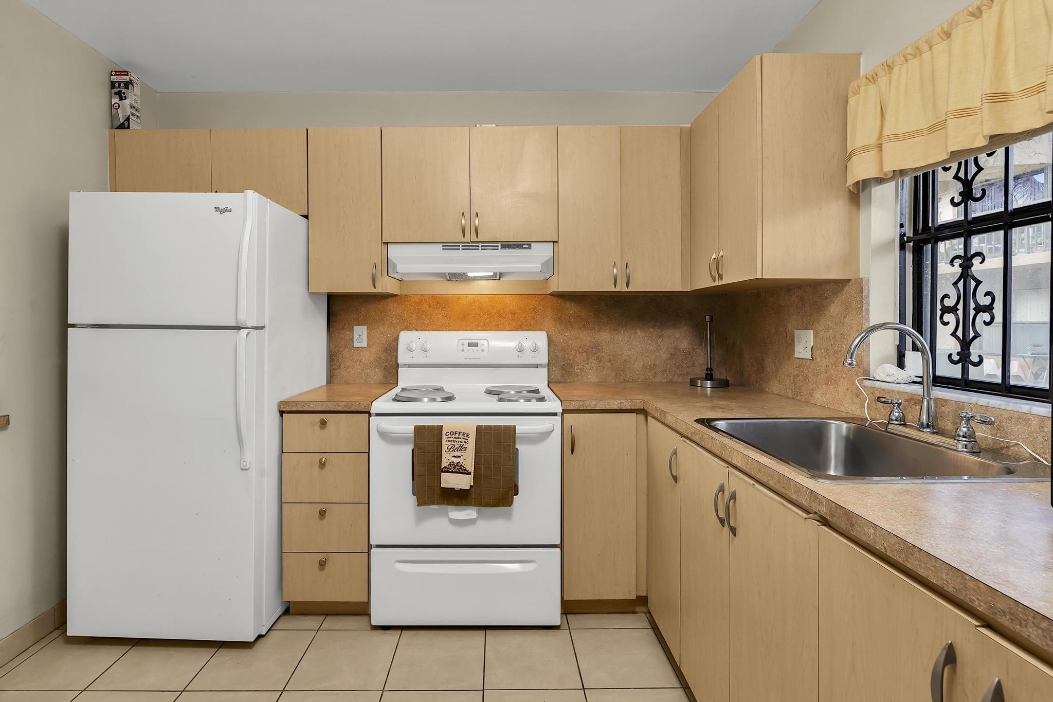 6715 W 26th Drive 101-6 Property Photo 4
