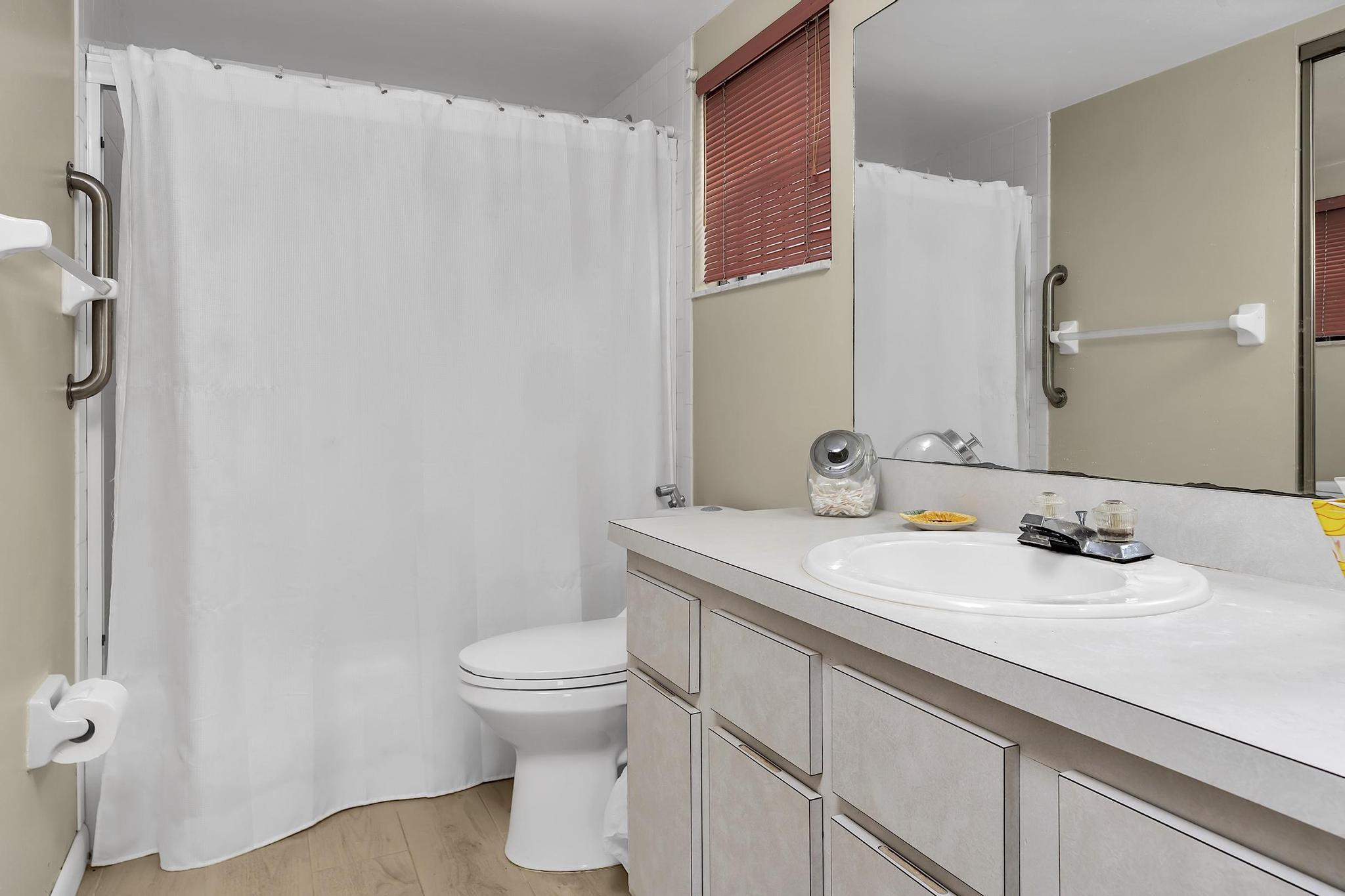 6715 W 26th Drive 101-6 Property Photo 18