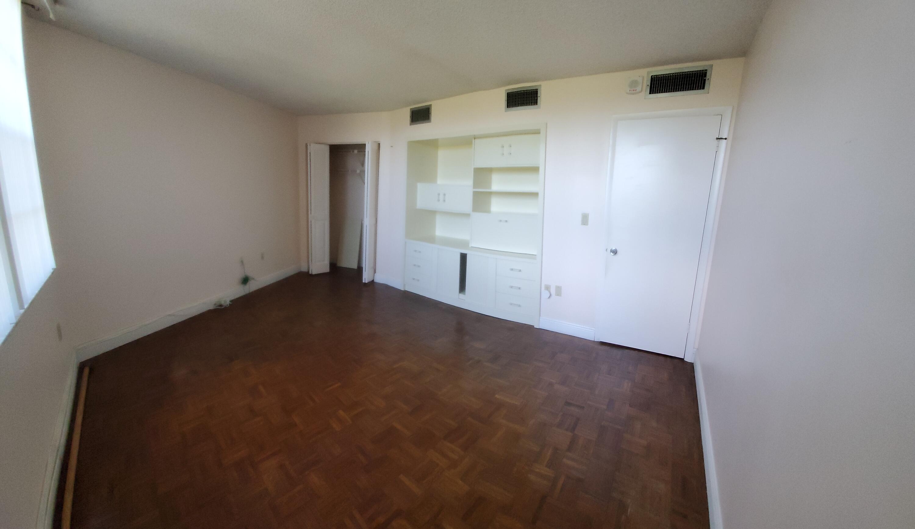 1400 Saint Charles Place 608 Property Photo 6