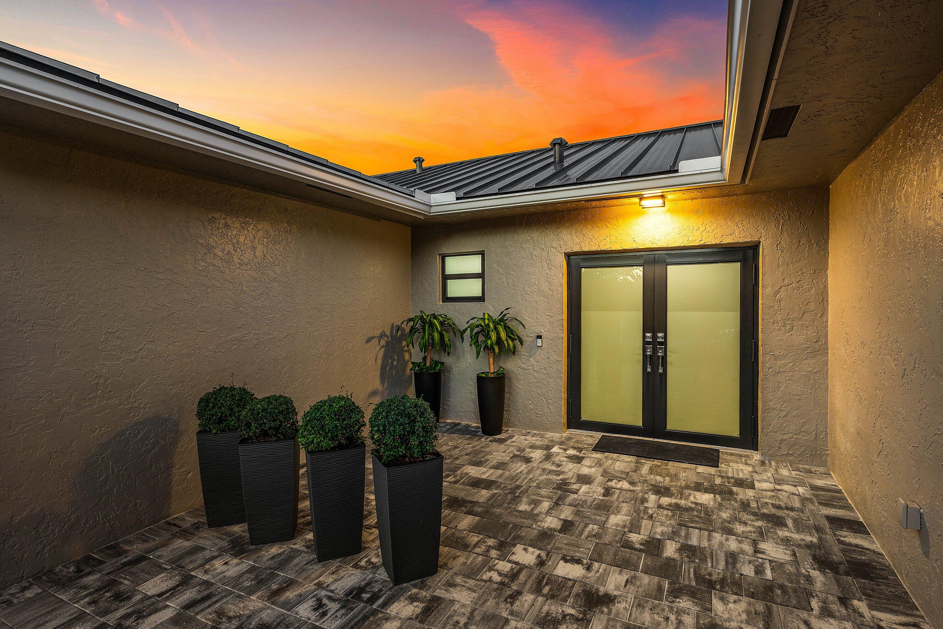 21212 Escondido Way Property Photo 4