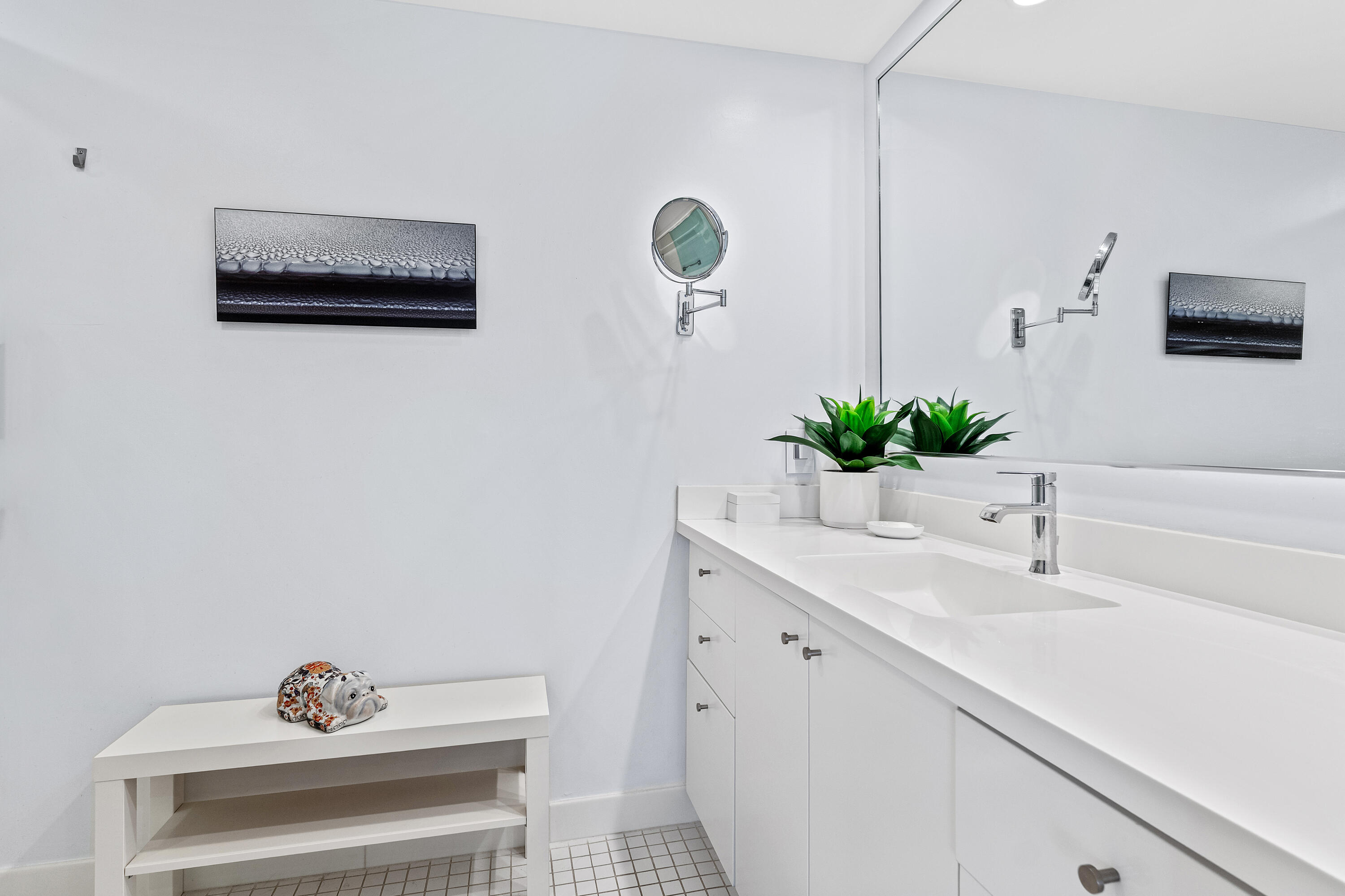 200 Macfarlane Drive N-406 Property Photo 21