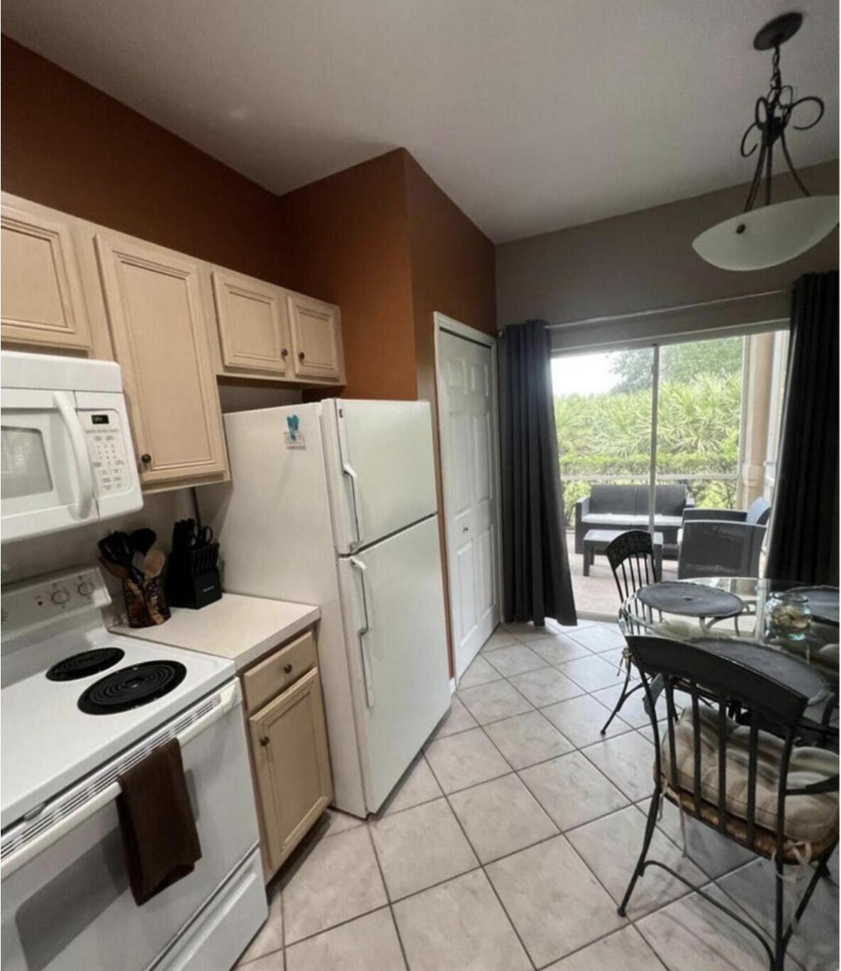9898 Perfect Drive 19a Property Photo 2