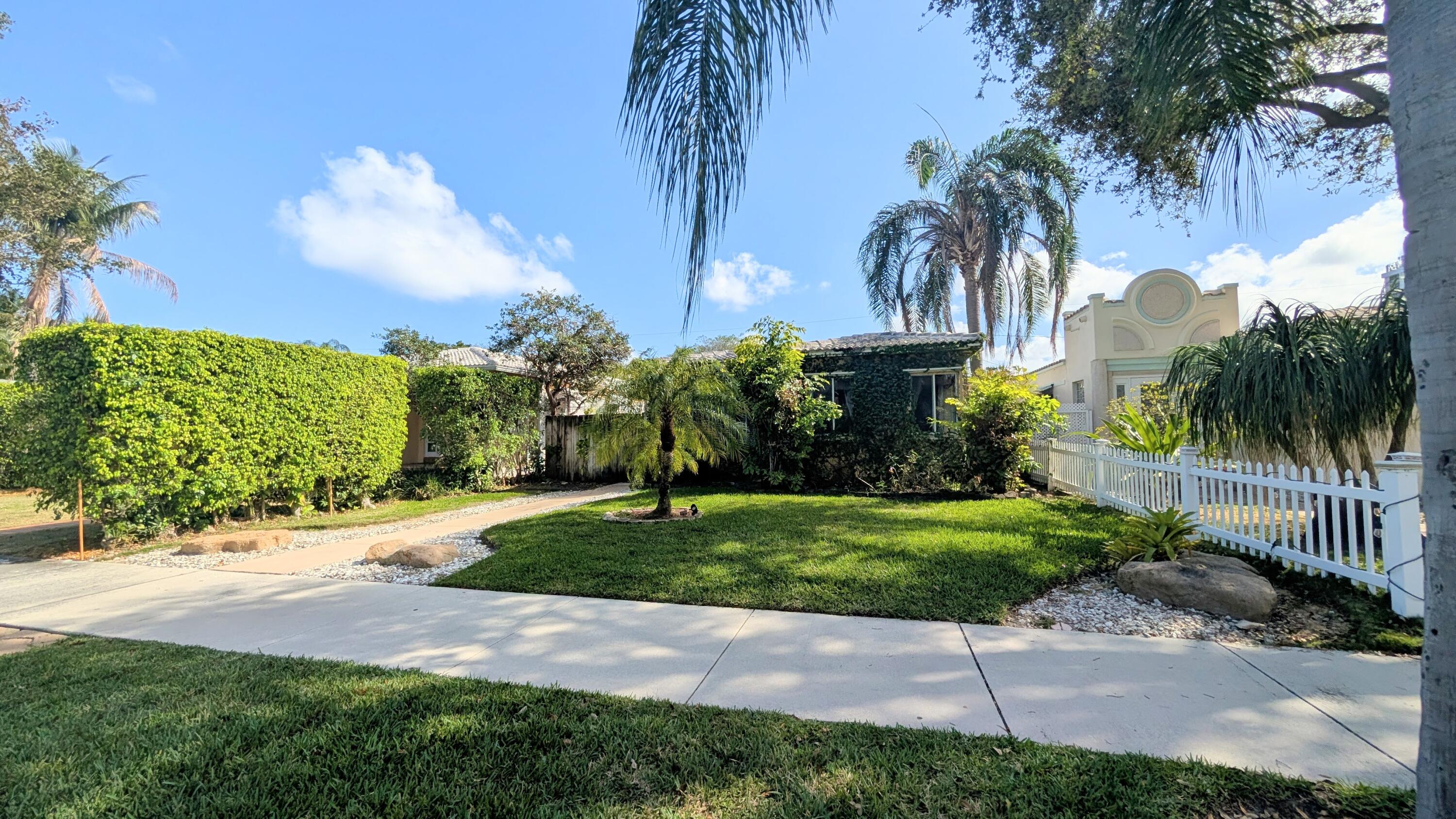 1626 Tyler Street Property Photo 1