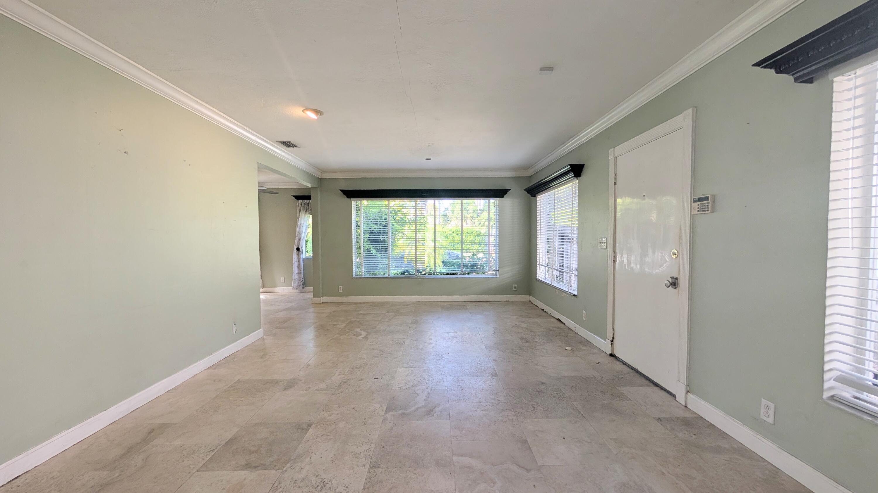 1626 Tyler Street Property Photo 4