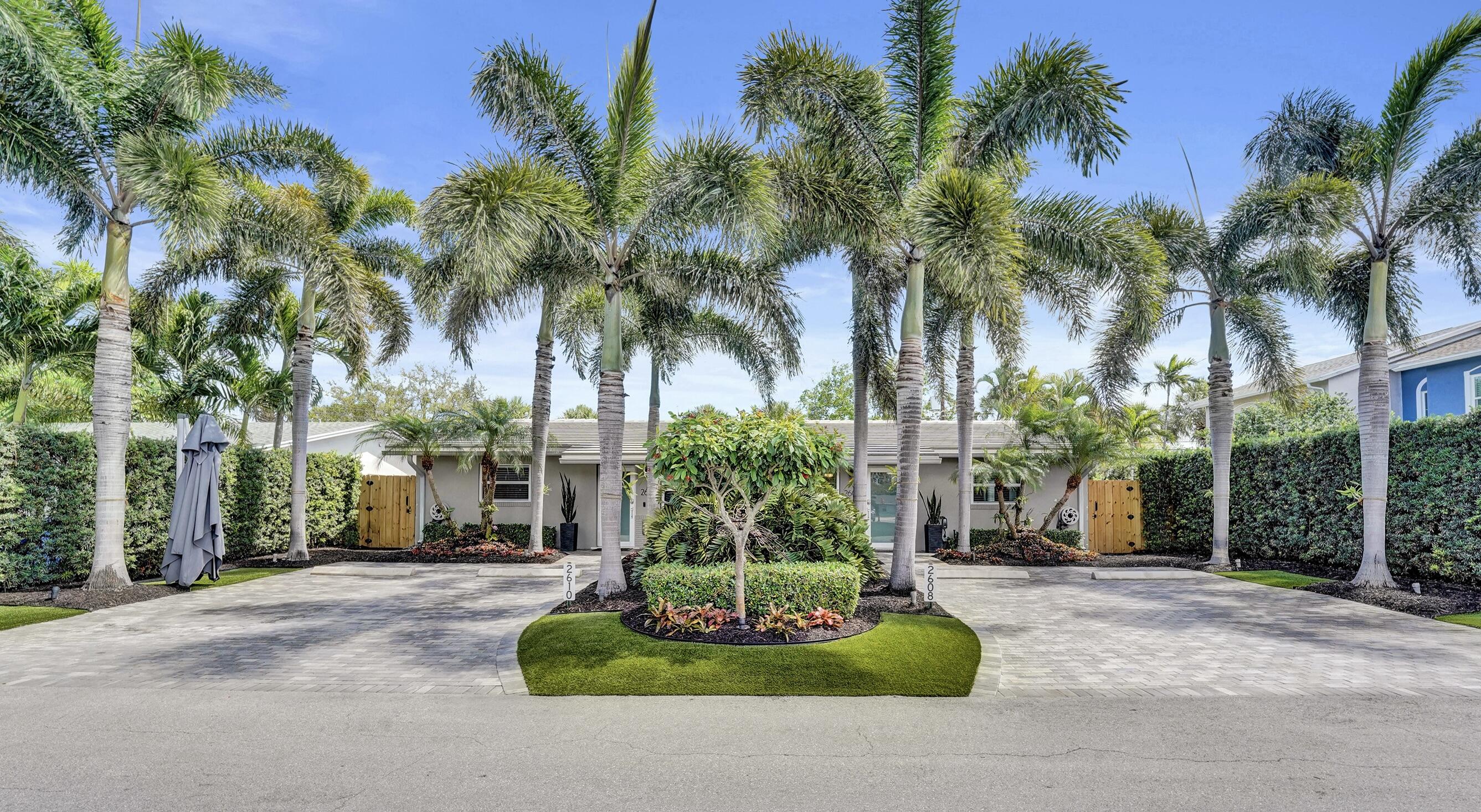 2610 NE 10th Terrace 2608-2610