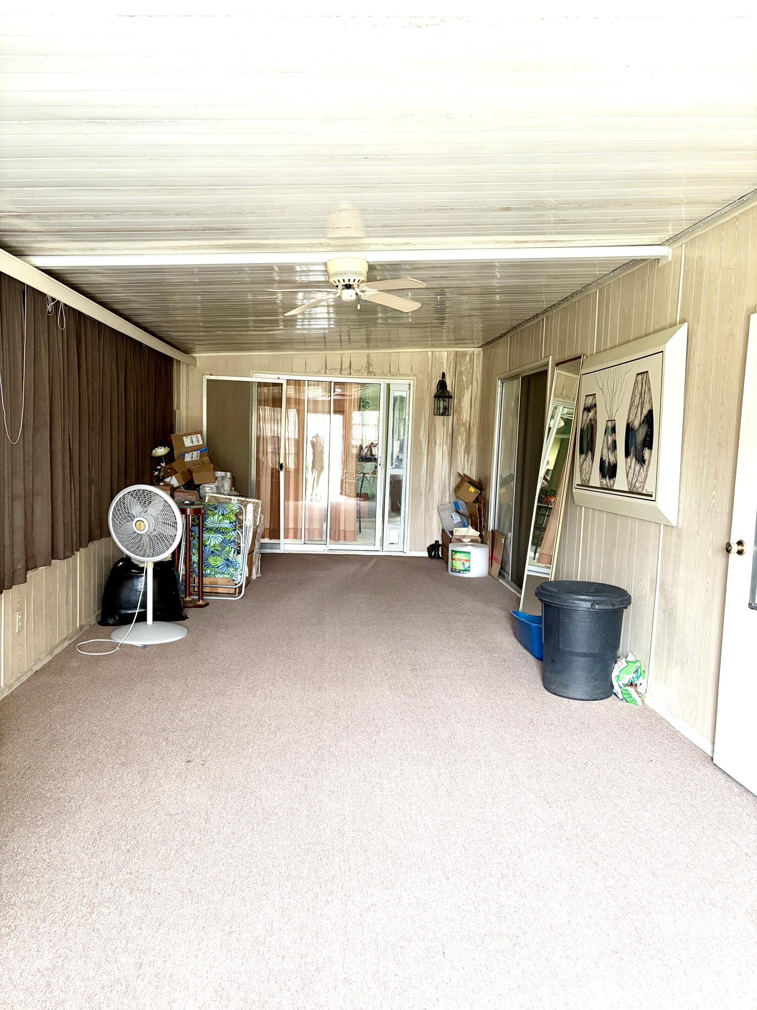 129 E Caribbean Property Photo 22