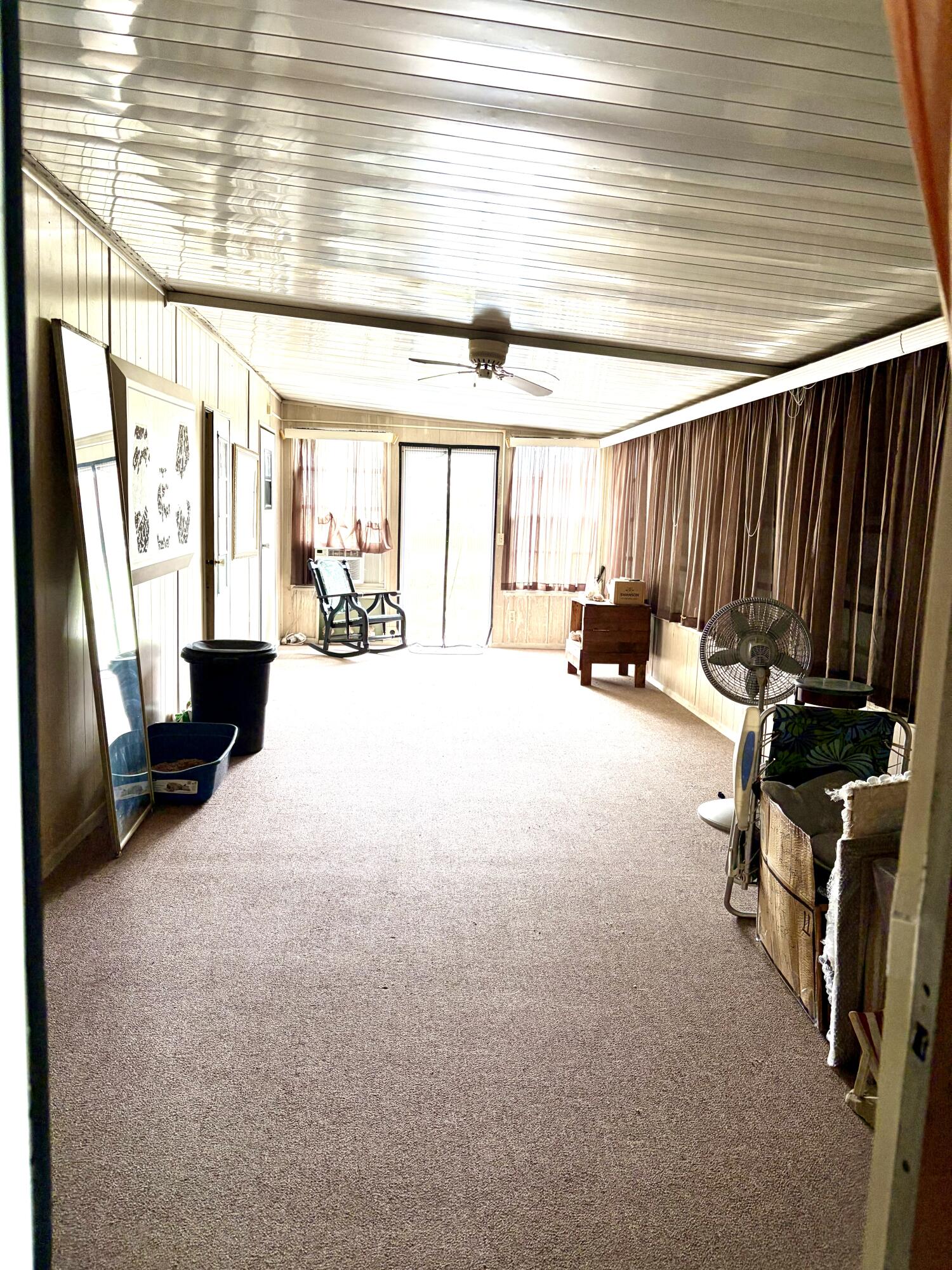 129 E Caribbean Property Photo 23