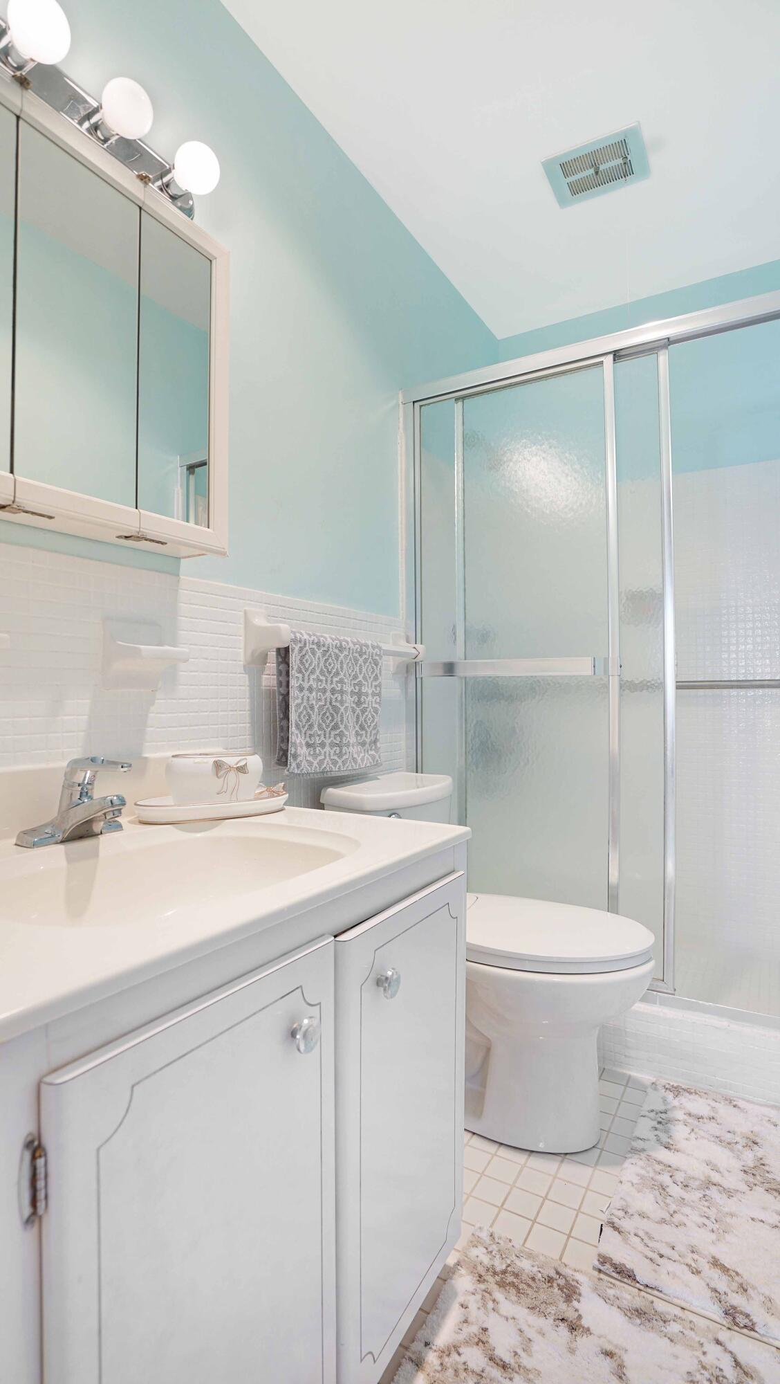 400 S Cypress Road 428 Property Photo 14