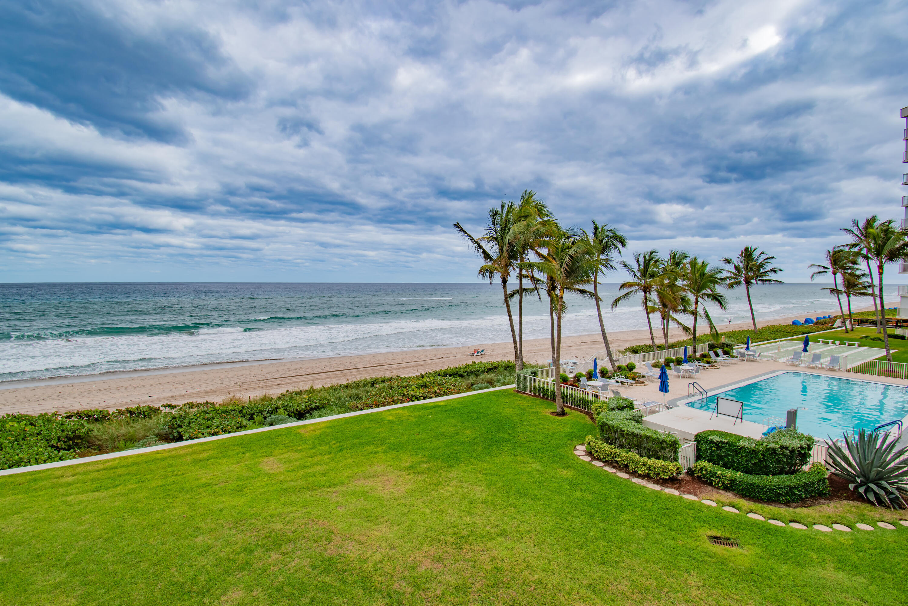 3101 S Ocean Boulevard 322 Property Photo 3