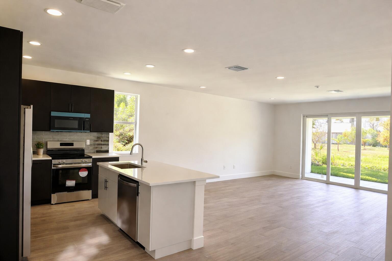500 Sunset Road N Property Photo 3