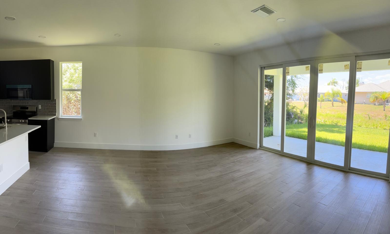 500 Sunset Road N Property Photo 7