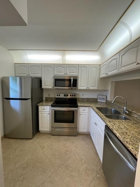 6760 S Palmetto Cir Circle S 102 Property Photo 1