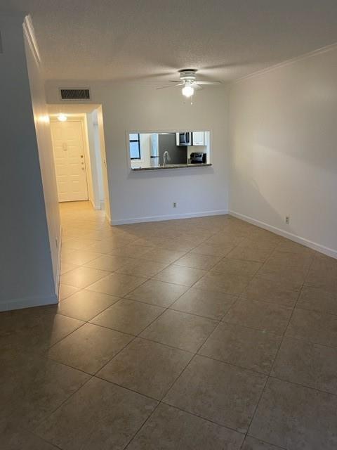 6760 S Palmetto Cir Circle S 102 Property Photo 2