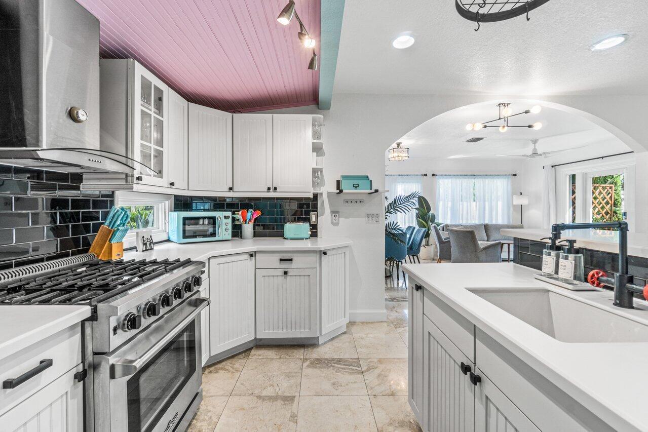 1911 Parker Avenue Property Photo 22