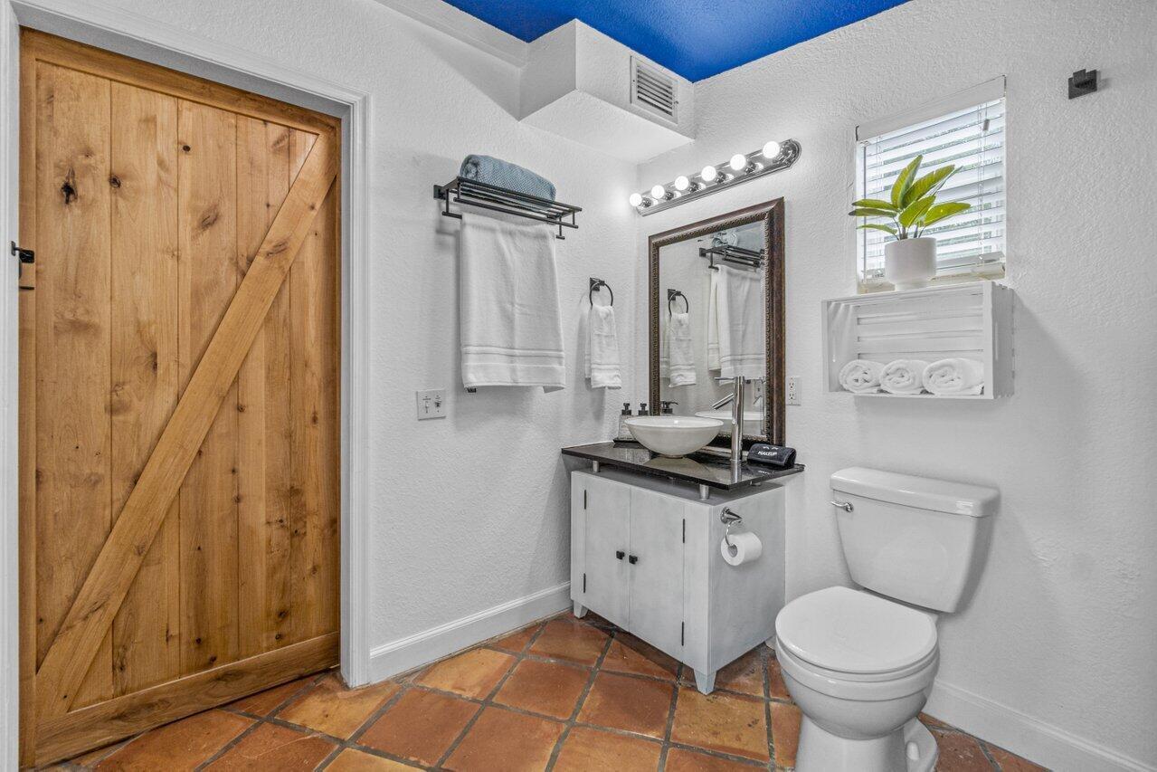 1911 Parker Avenue Property Photo 32