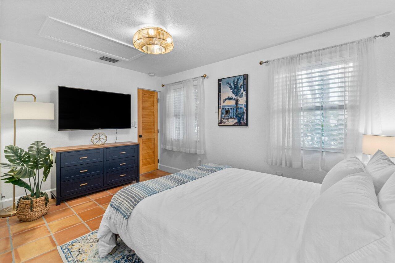 1911 Parker Avenue Property Photo 33