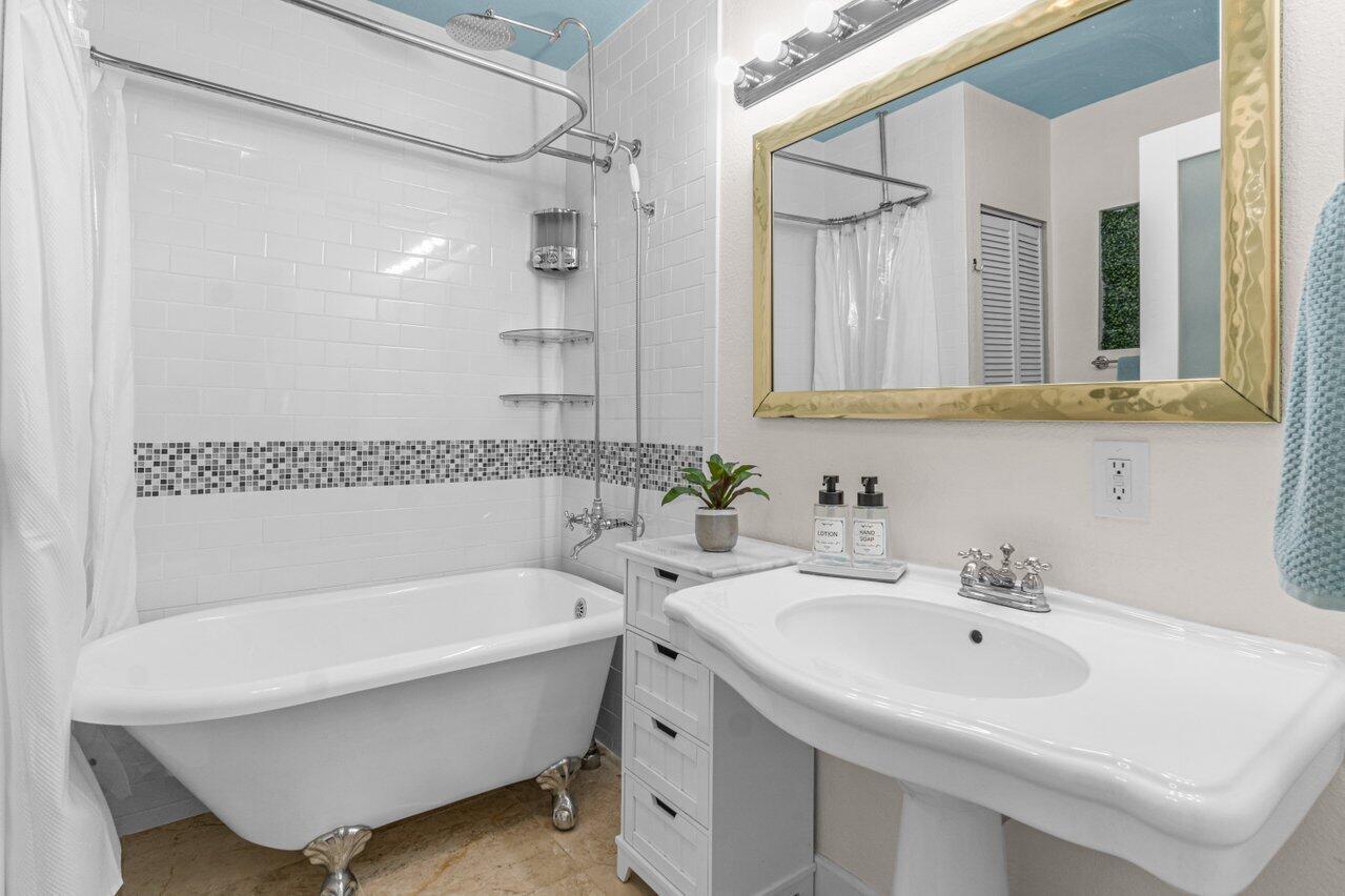 1911 Parker Avenue Property Photo 36