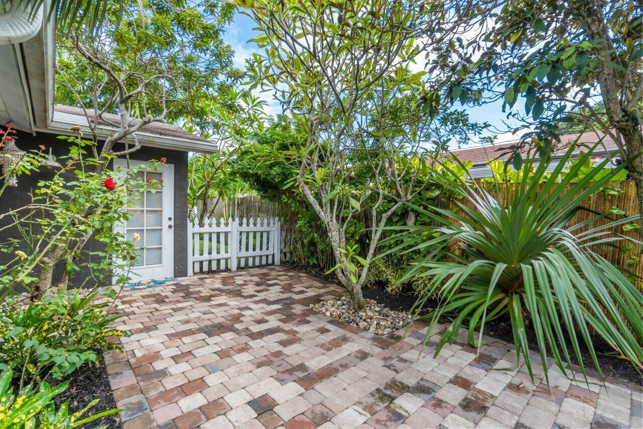 1911 Parker Avenue Property Photo 54