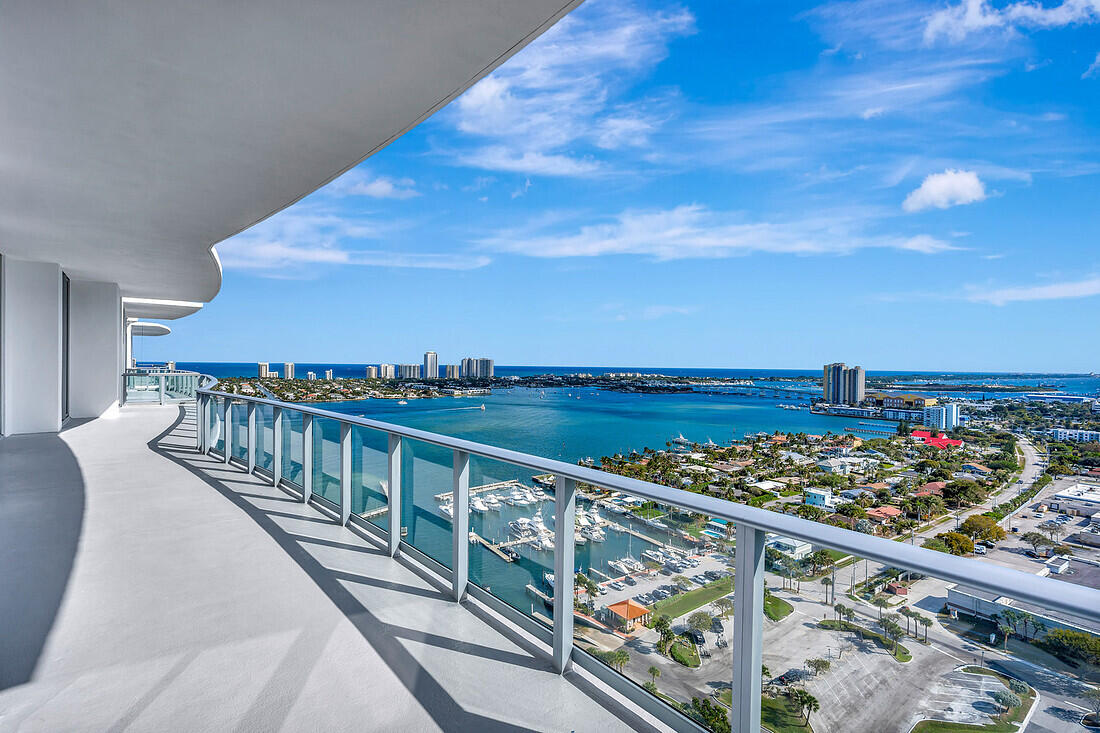 220 Lake Shore Drive 2411 Property Photo 1