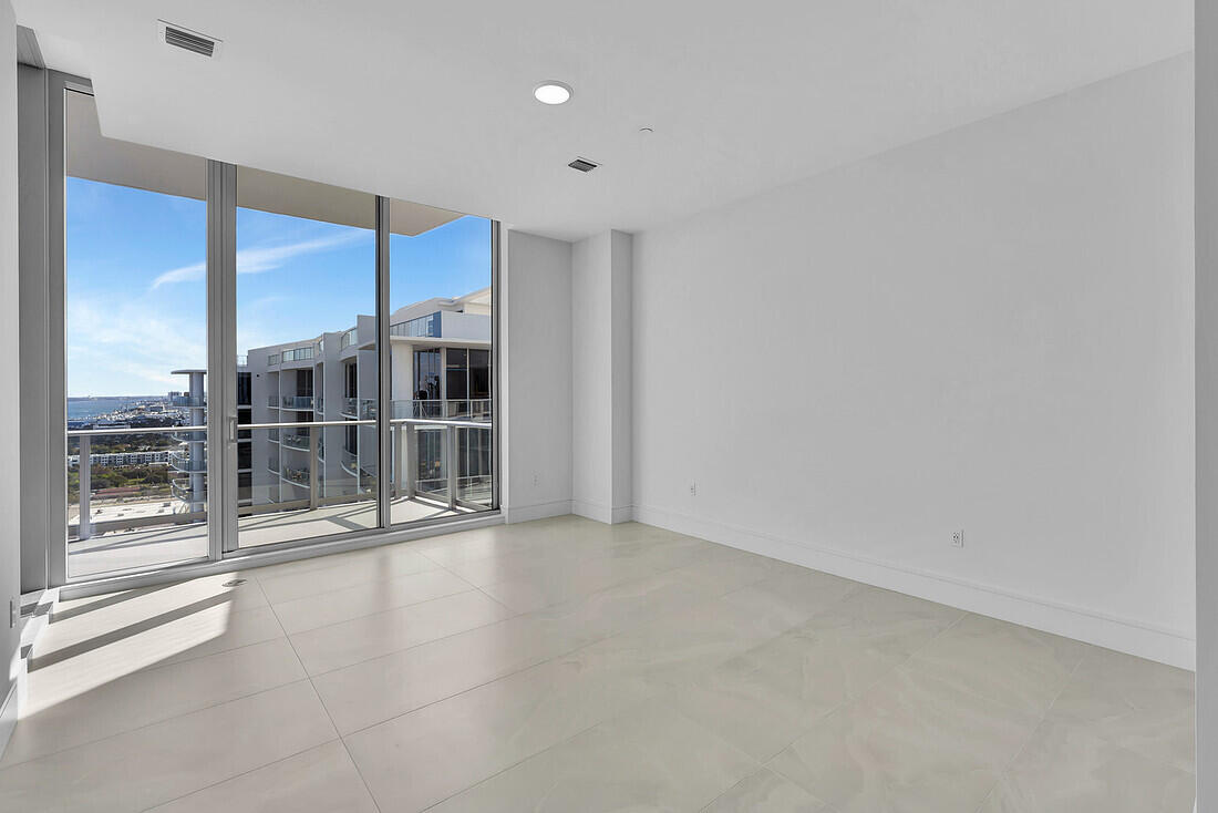 220 Lake Shore Drive 2411 Property Photo 10