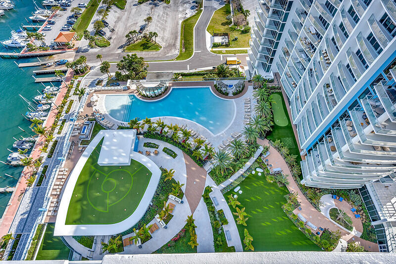 220 Lake Shore Drive 2411 Property Photo 28